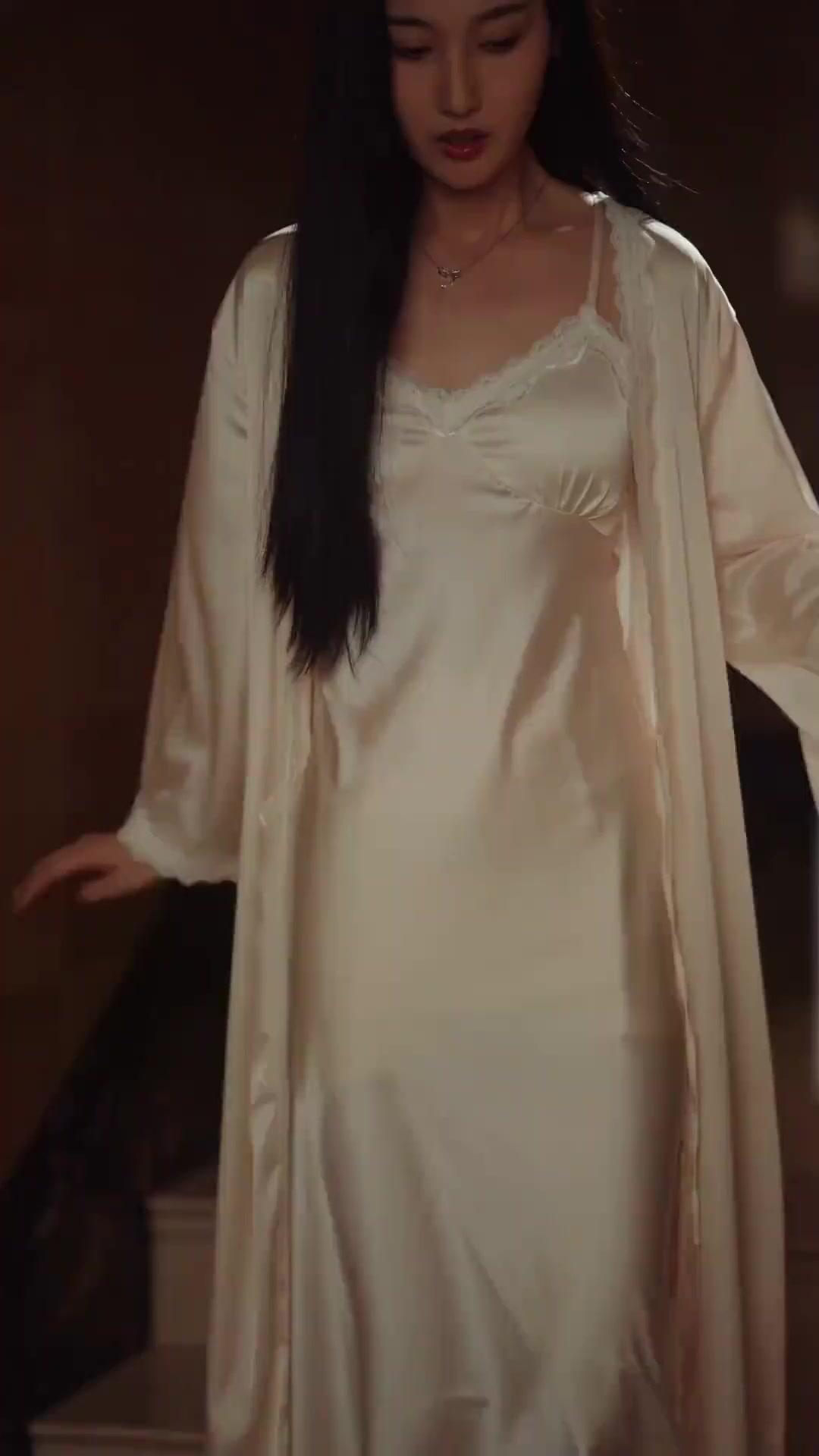 La caída de la rosa