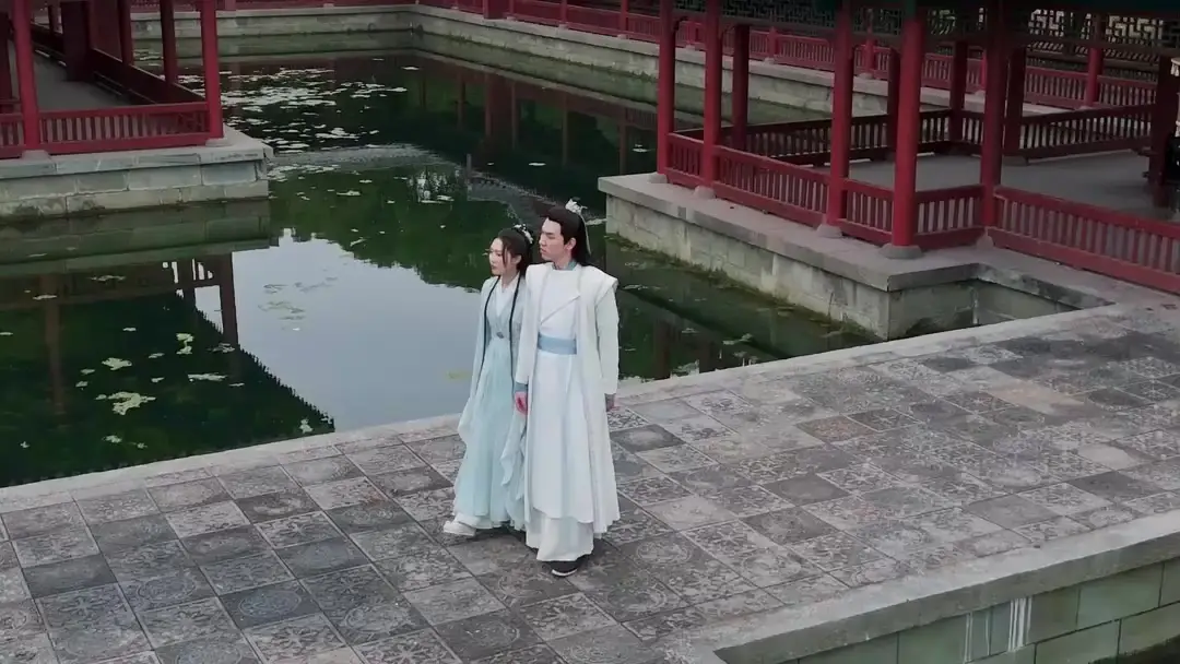 When Scholars Wear Swords (and Doubt)