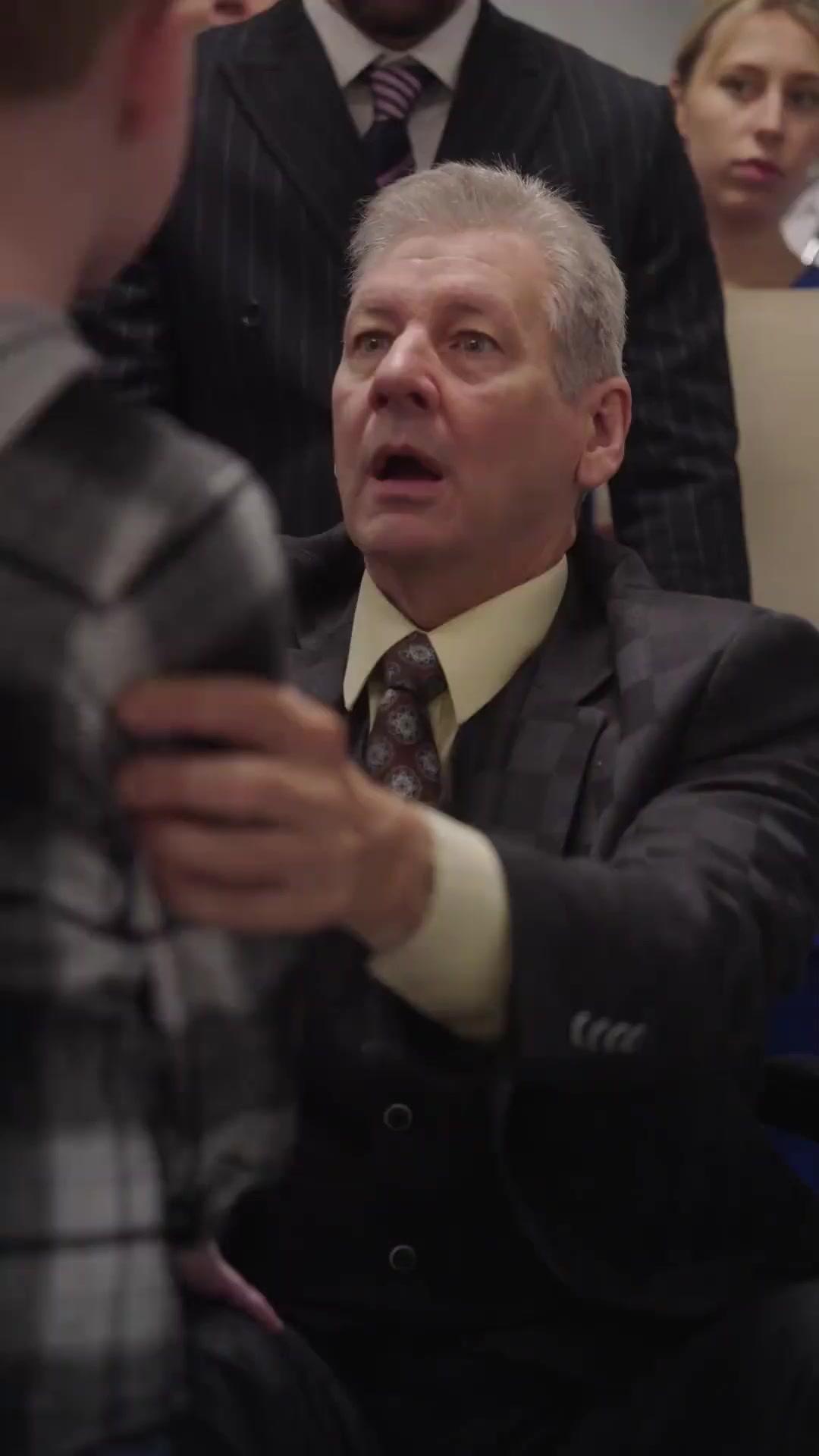 بين البزنس والحضانة