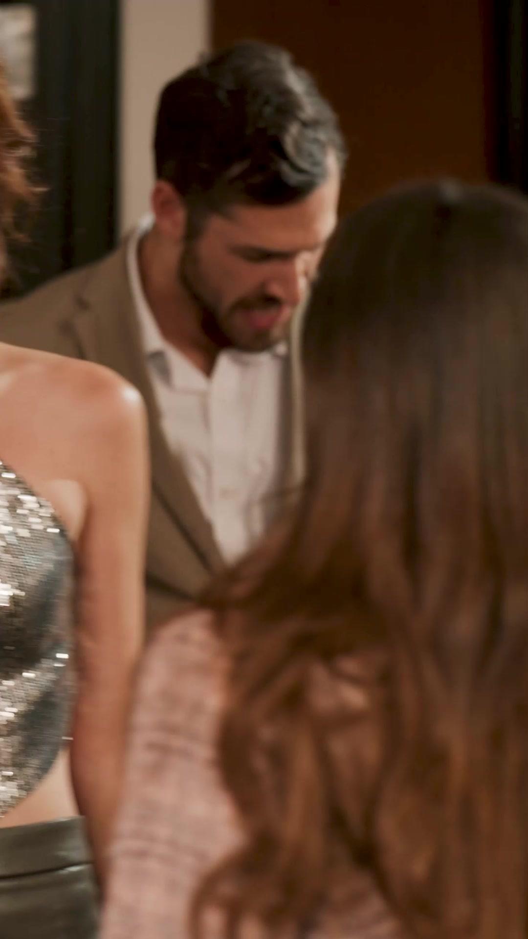 O Bilionário e a Amada Grávida Desaparecida