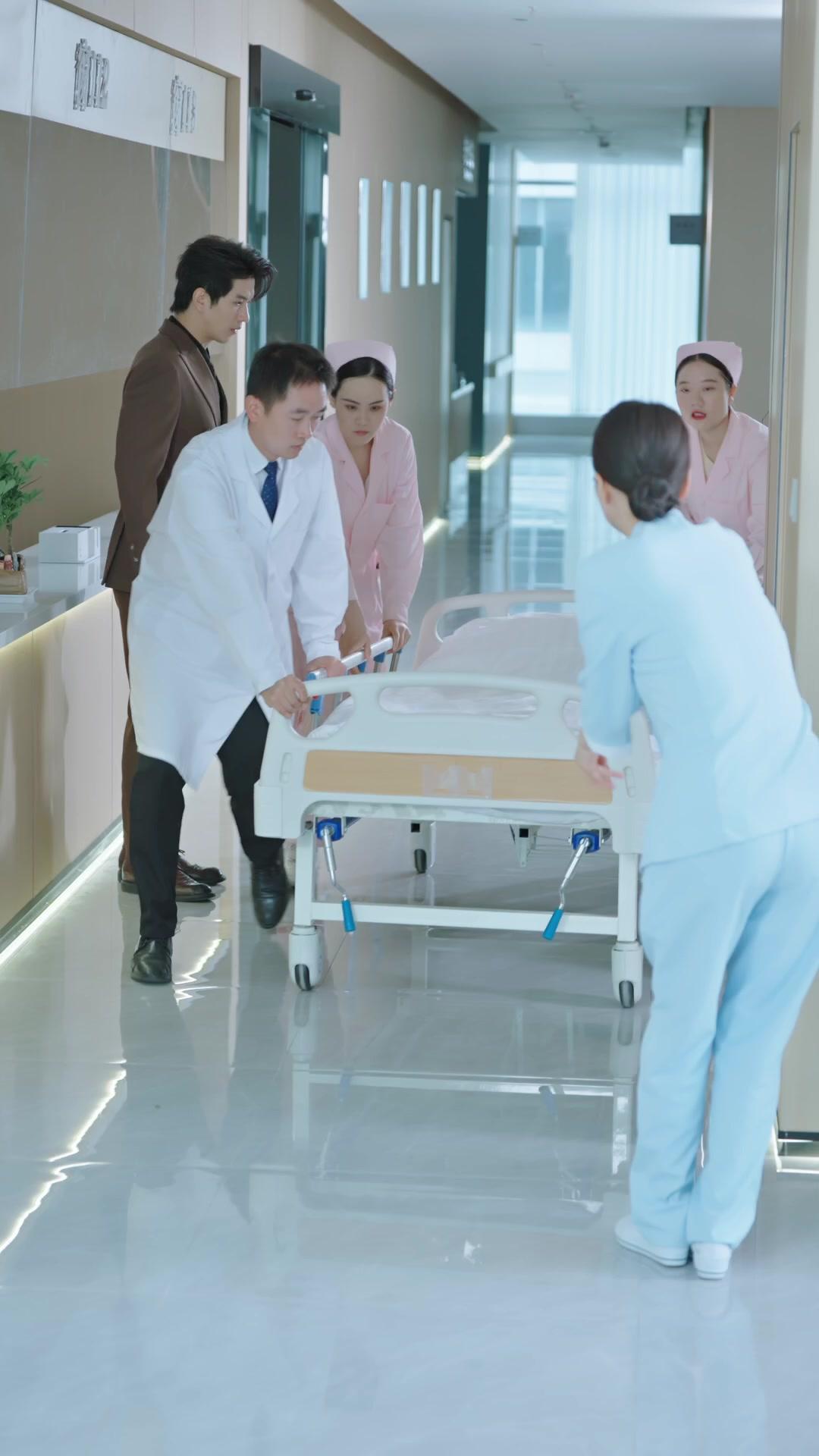 Eski Sevgilim Bir Androloji Doktoru