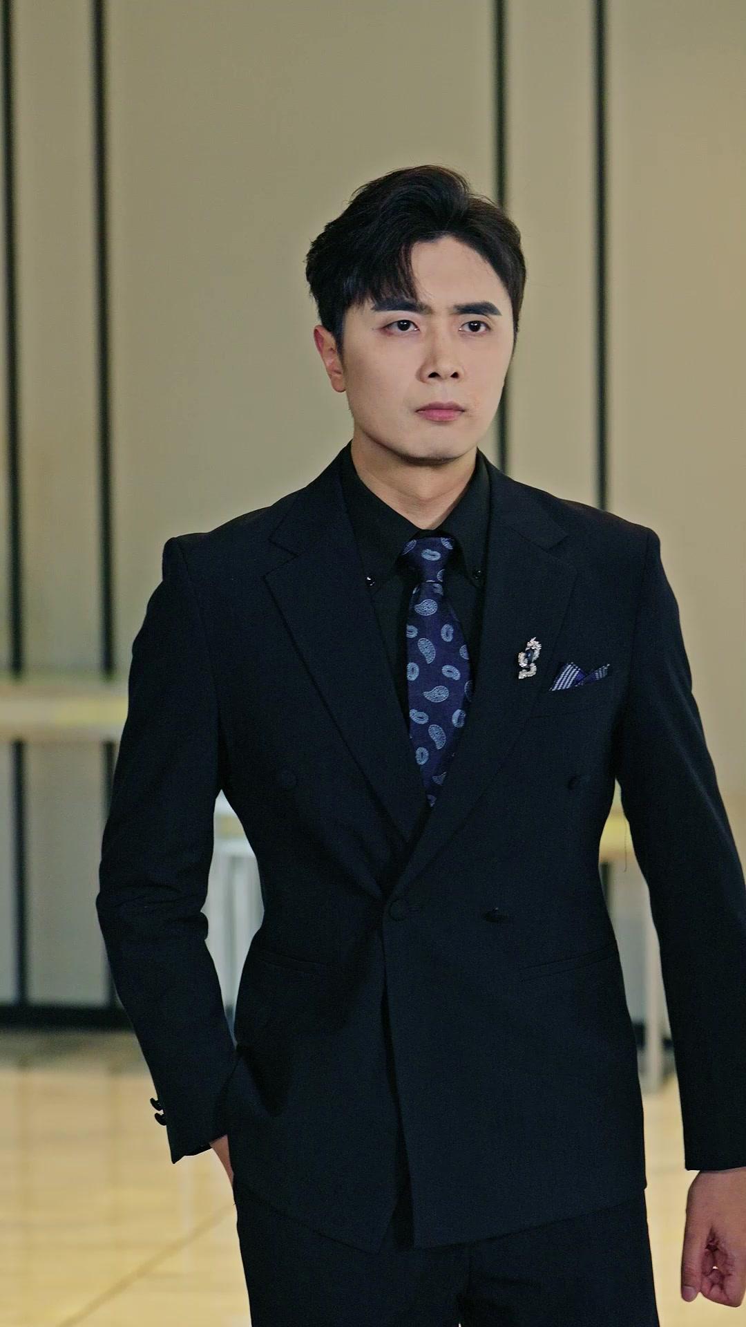 Salah Cinta Sepuluh Tahun