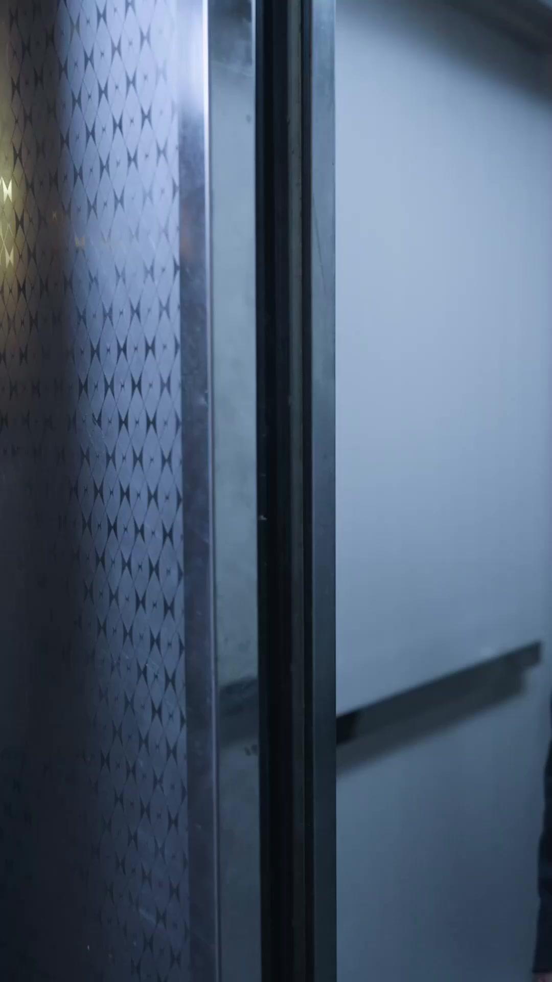 NOUVEAU VISAGE, VIEILLE RANCUNE