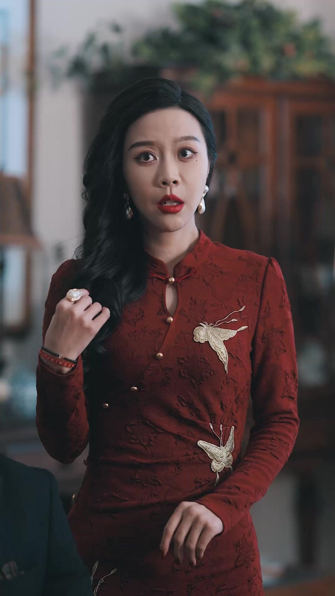 Bye, Fake Fam! Hi, Real Love!