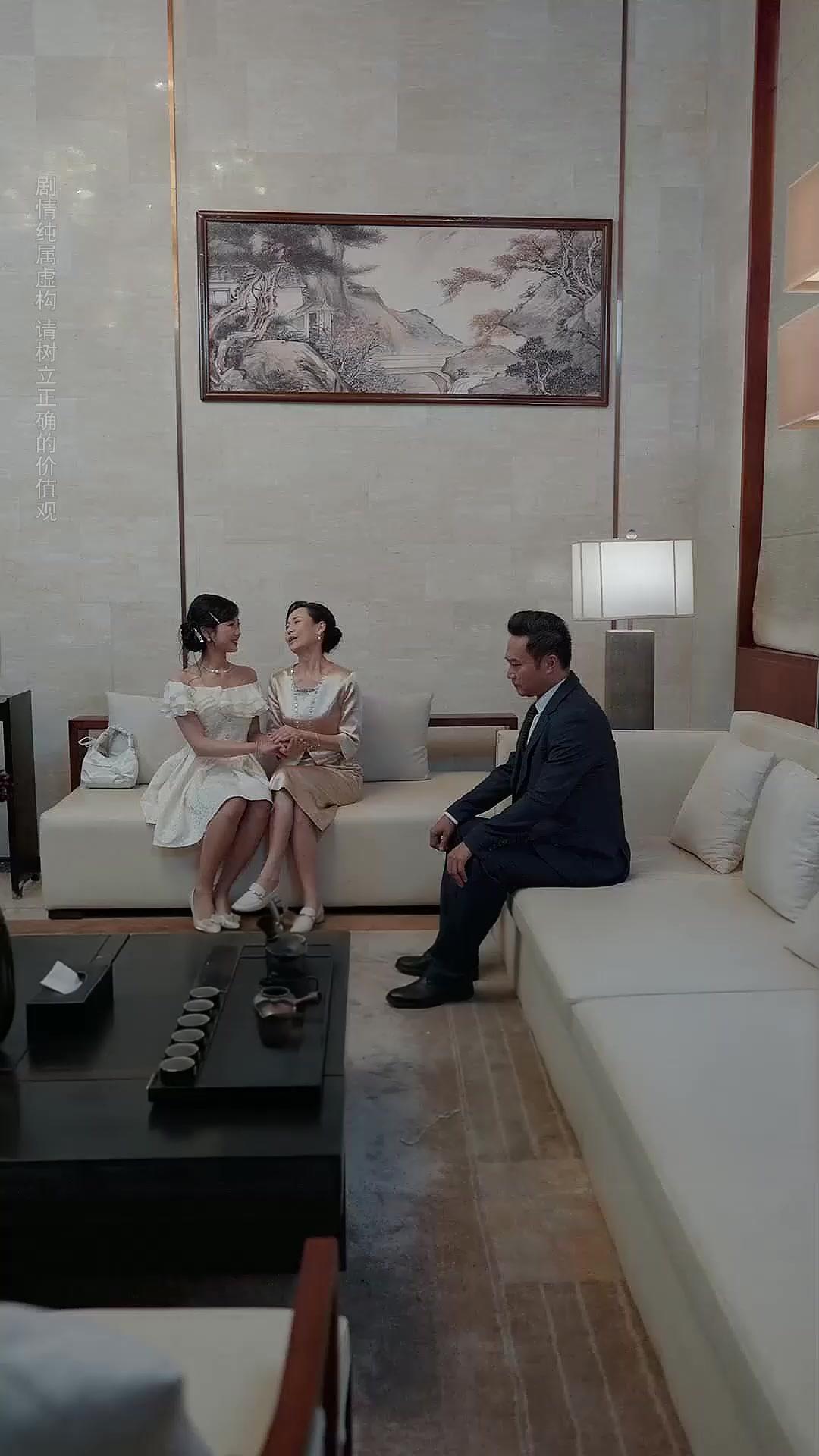 Stole My Office? You're FIred, Hubby!