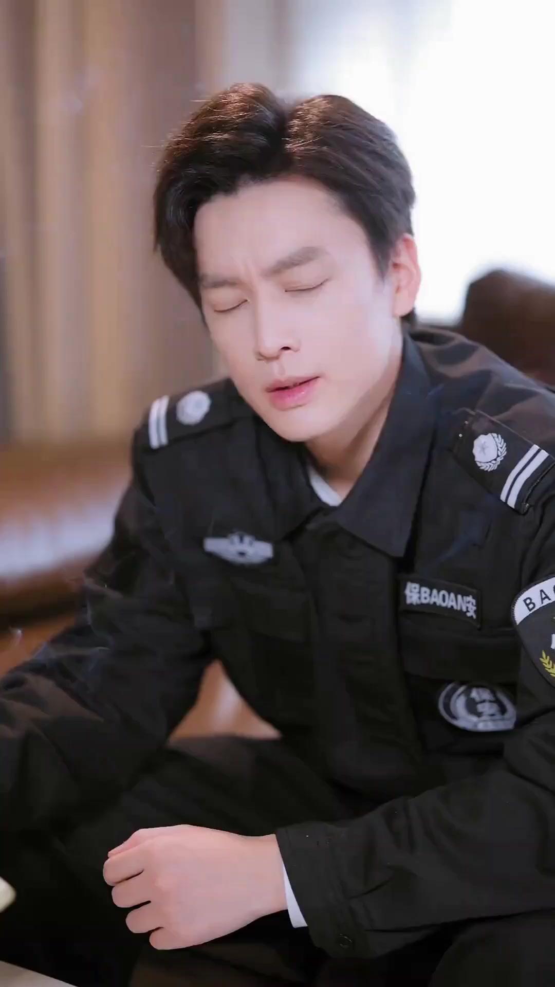 (Dubbed) Ms. CEO's Invincible Guard