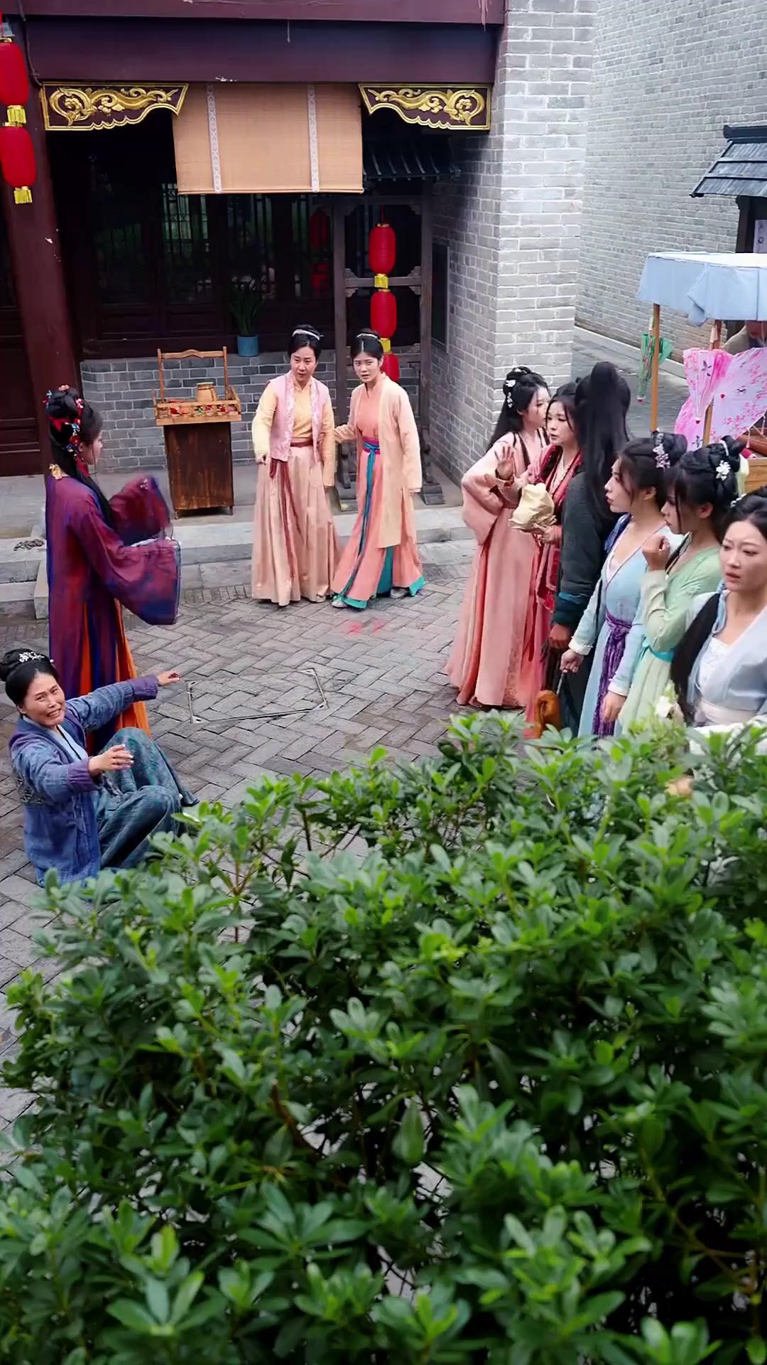 (Dubbed)Famine Hero Playboy? You Bet!