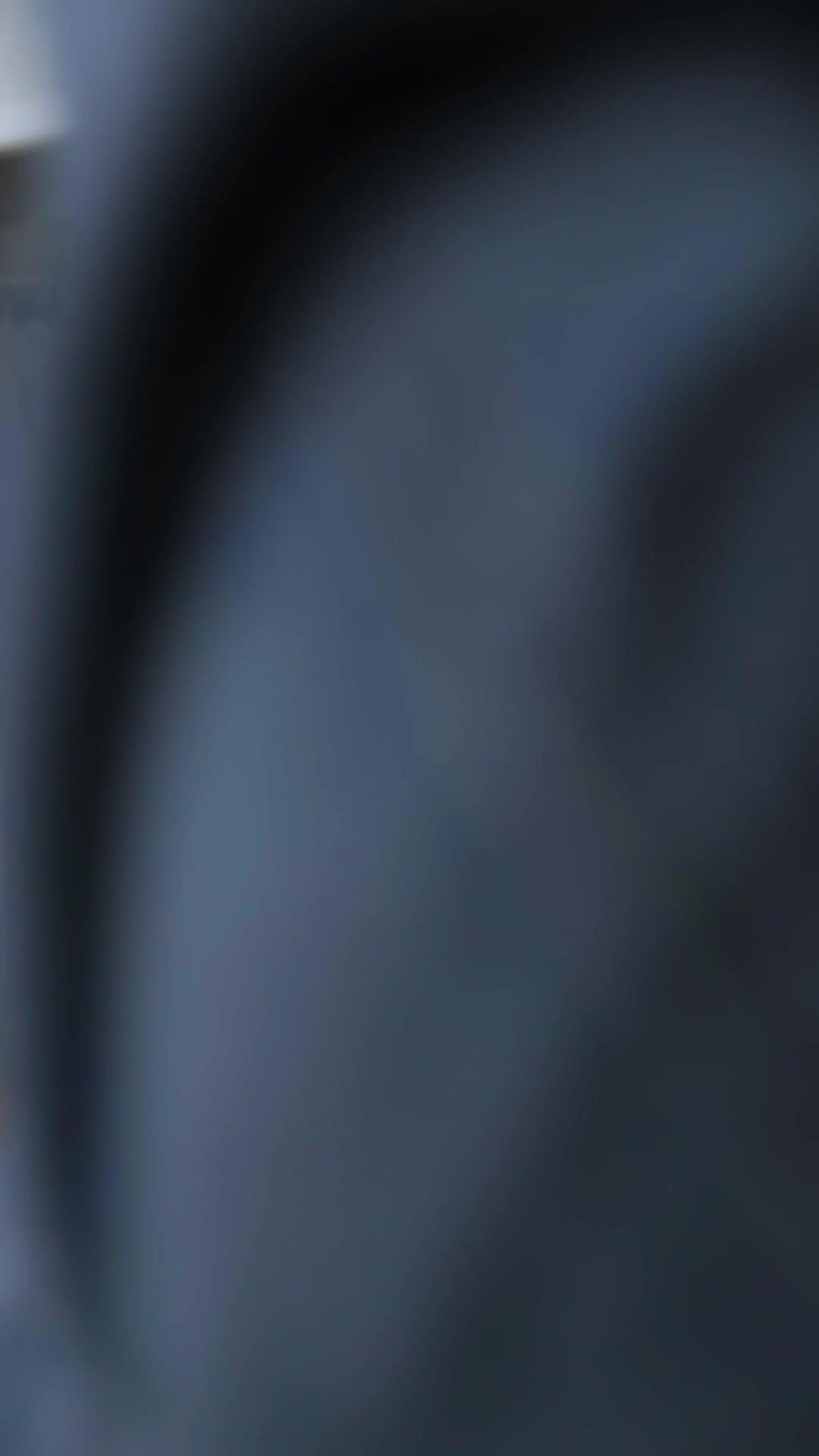 Girls, I Only Guard Doors