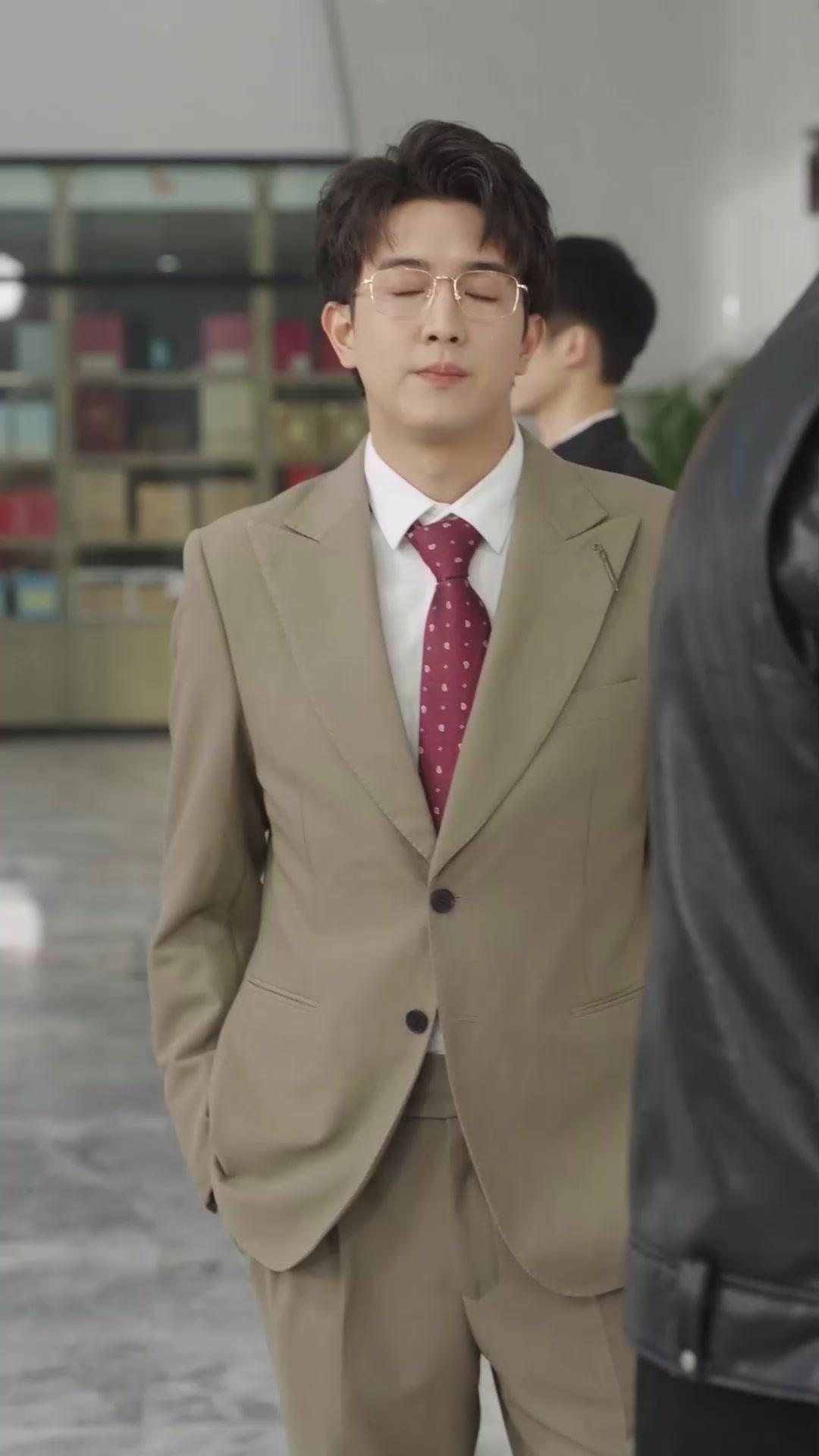 Tuan Muda Benar dan Palsu