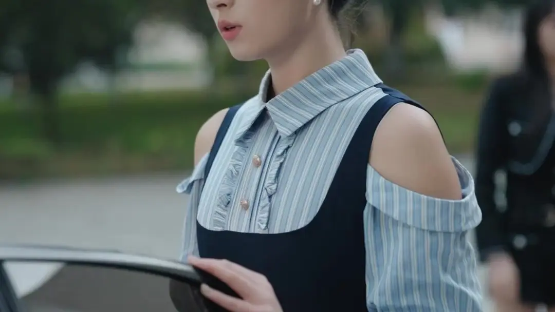 Reborn to Crowned Love: When Silence Speaks Louder Than a Porsche