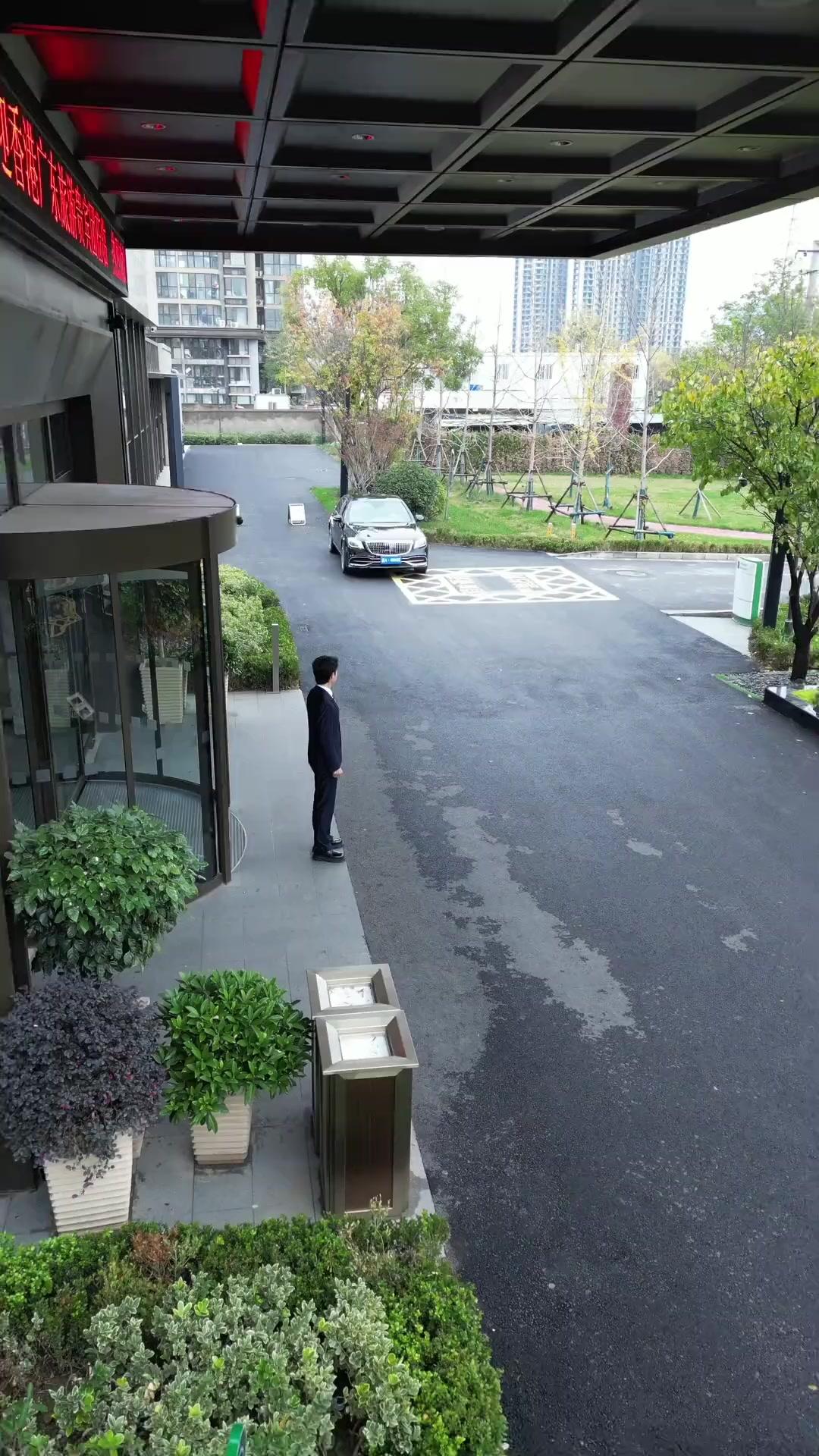 La Vera, L’Altra e L’Inganno