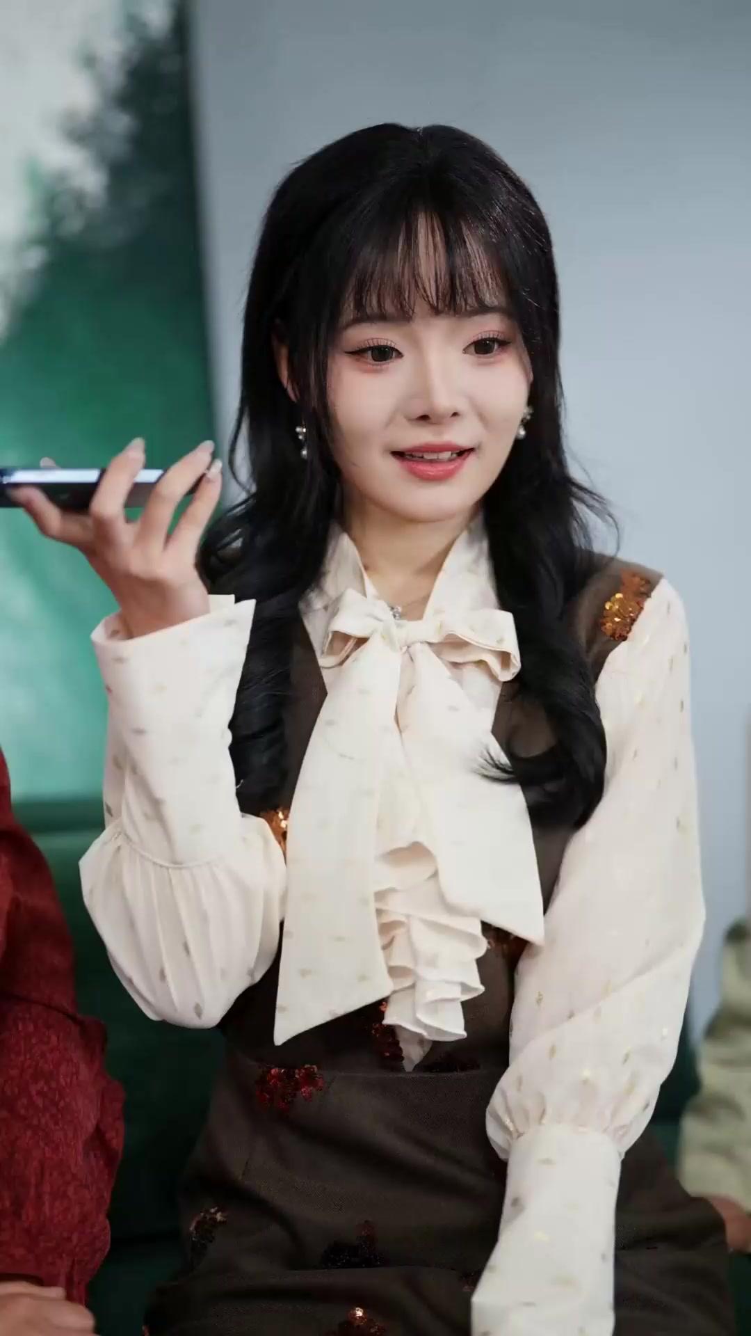 Runtuhnya Sandiwara Adikku