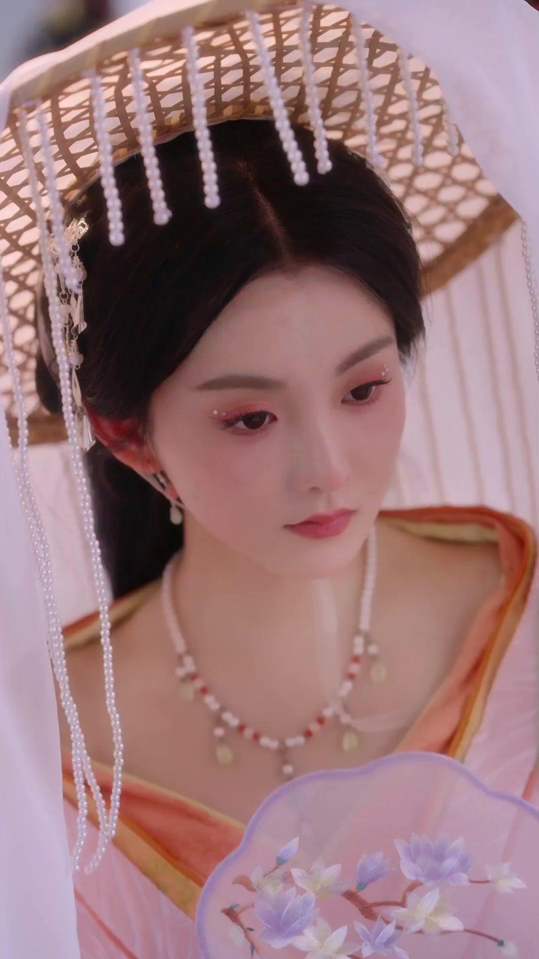 Oops! I Seduced Emperor!