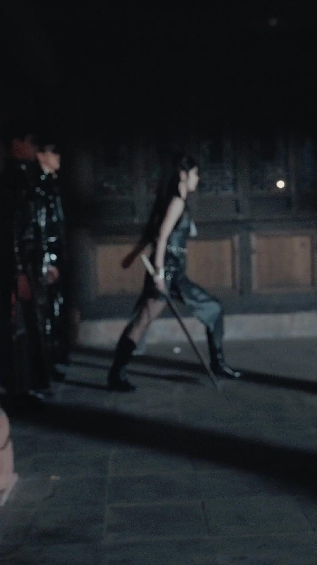 保全制服下的秘密