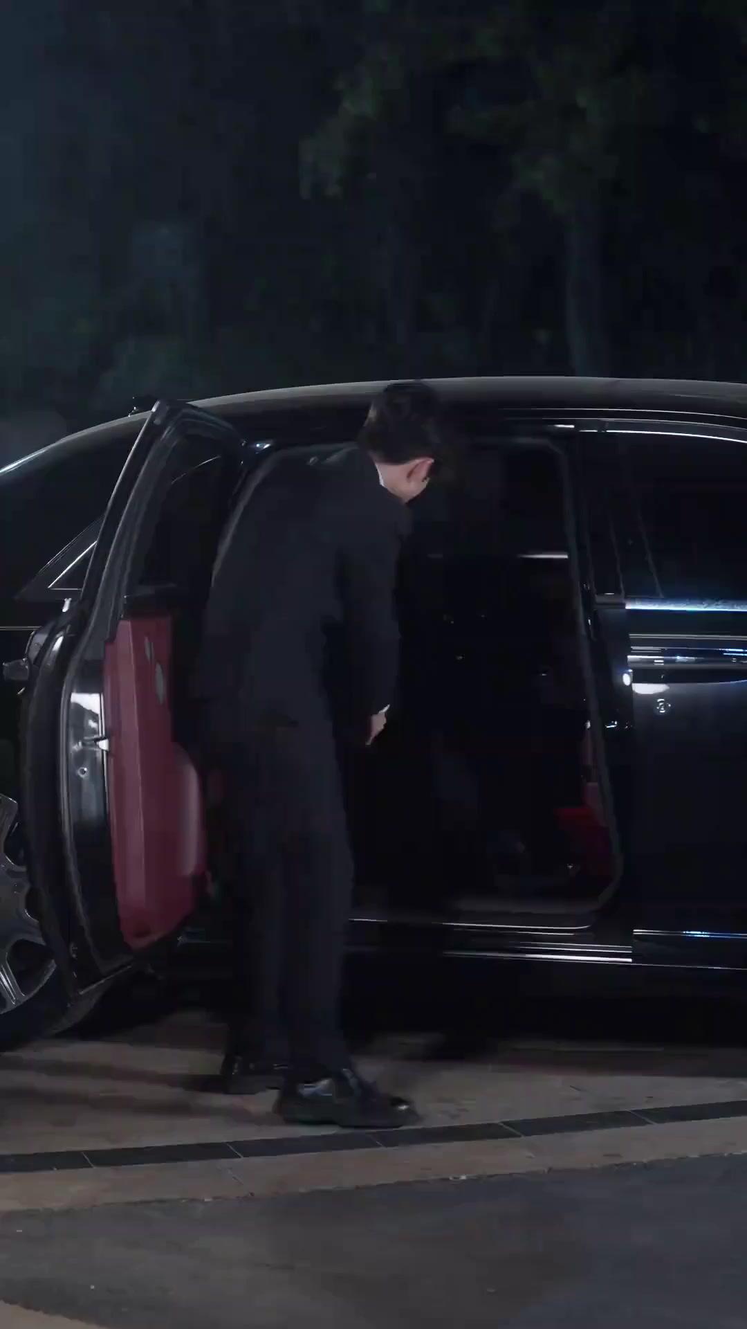 (吹き替え) 婚約交換から始まった本気の恋