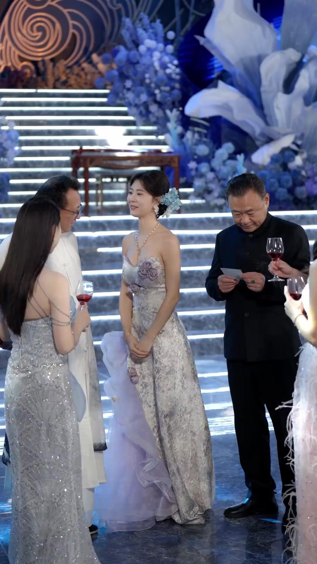 Thiên Kim Là Thần Nữ