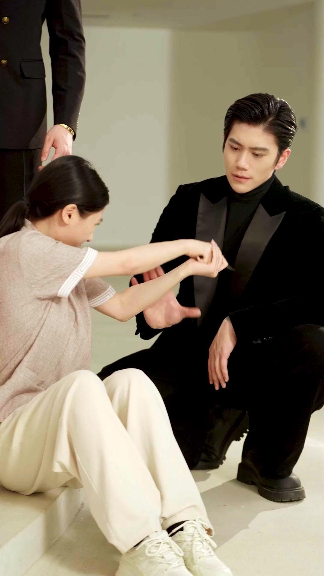 Mantan Suamiku Ternyata CEO