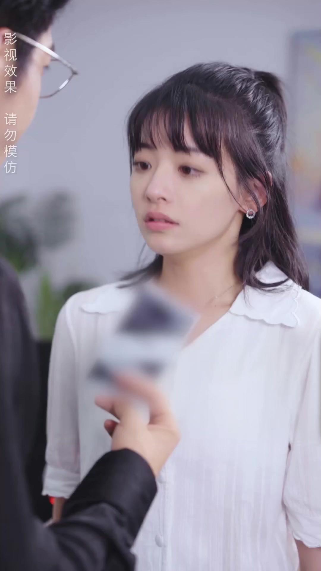 زوجته الحلوة أميرة ثروته؟