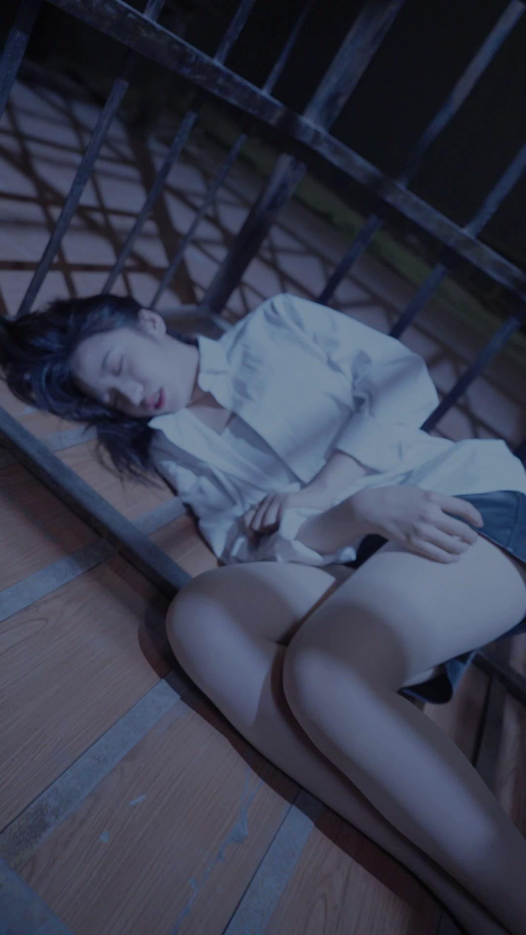 PAPA MILLIARDAIRE, FOU D'AMOUR