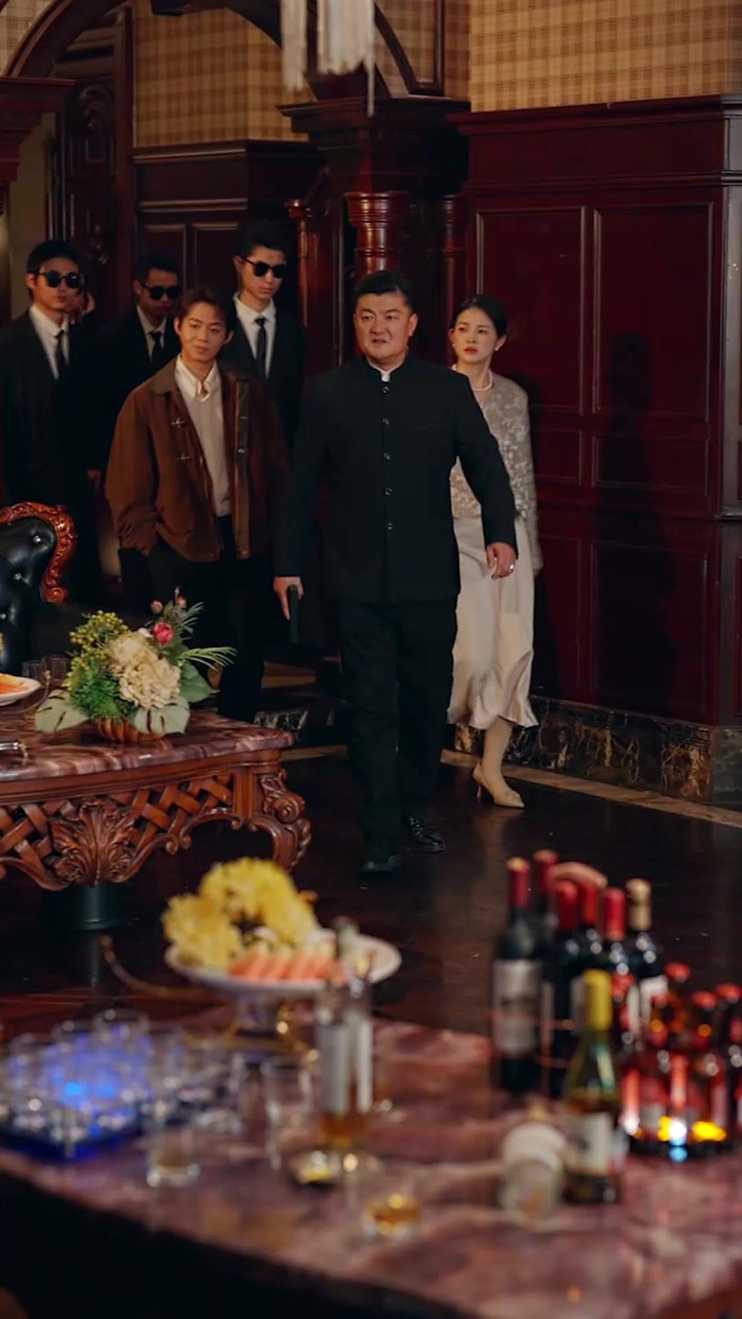 Iblis Topeng Misterius