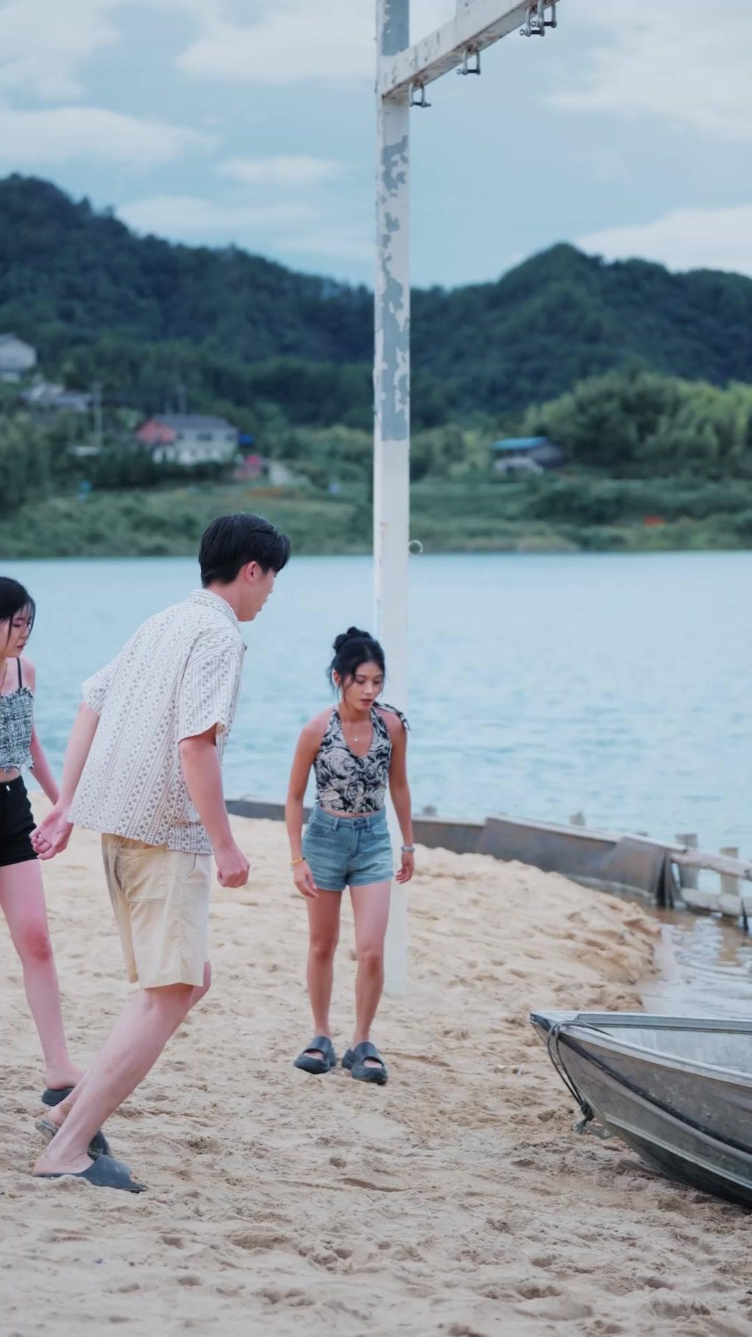 O Ataque do Tubarão Gigante