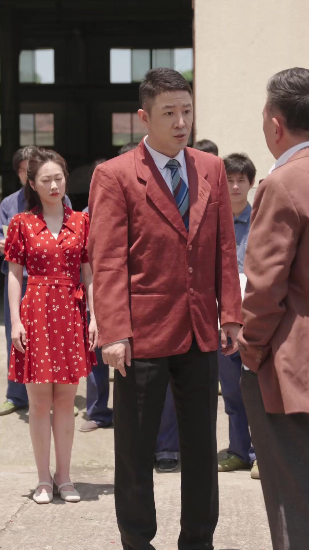 Ingatan Terakhir Sang Kepala Pabrik