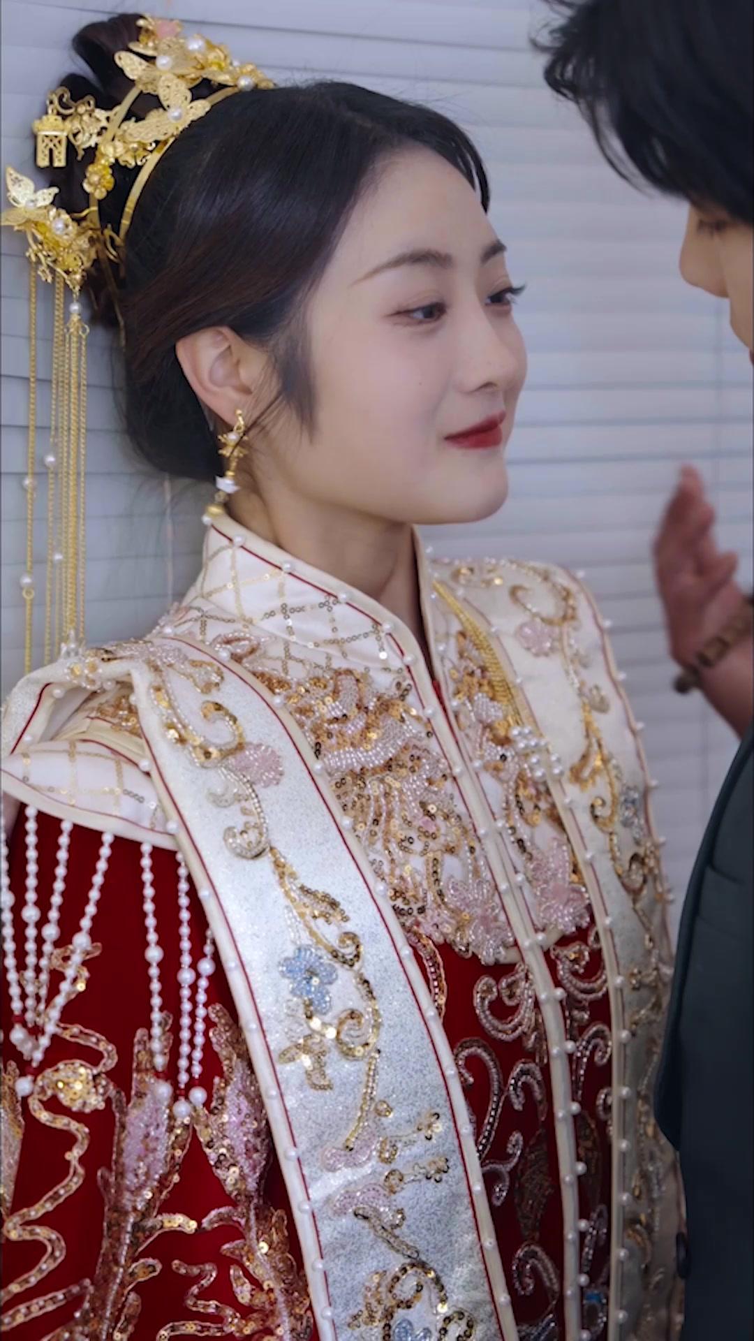 Fingiendo amnesia, atrapé un riquezón