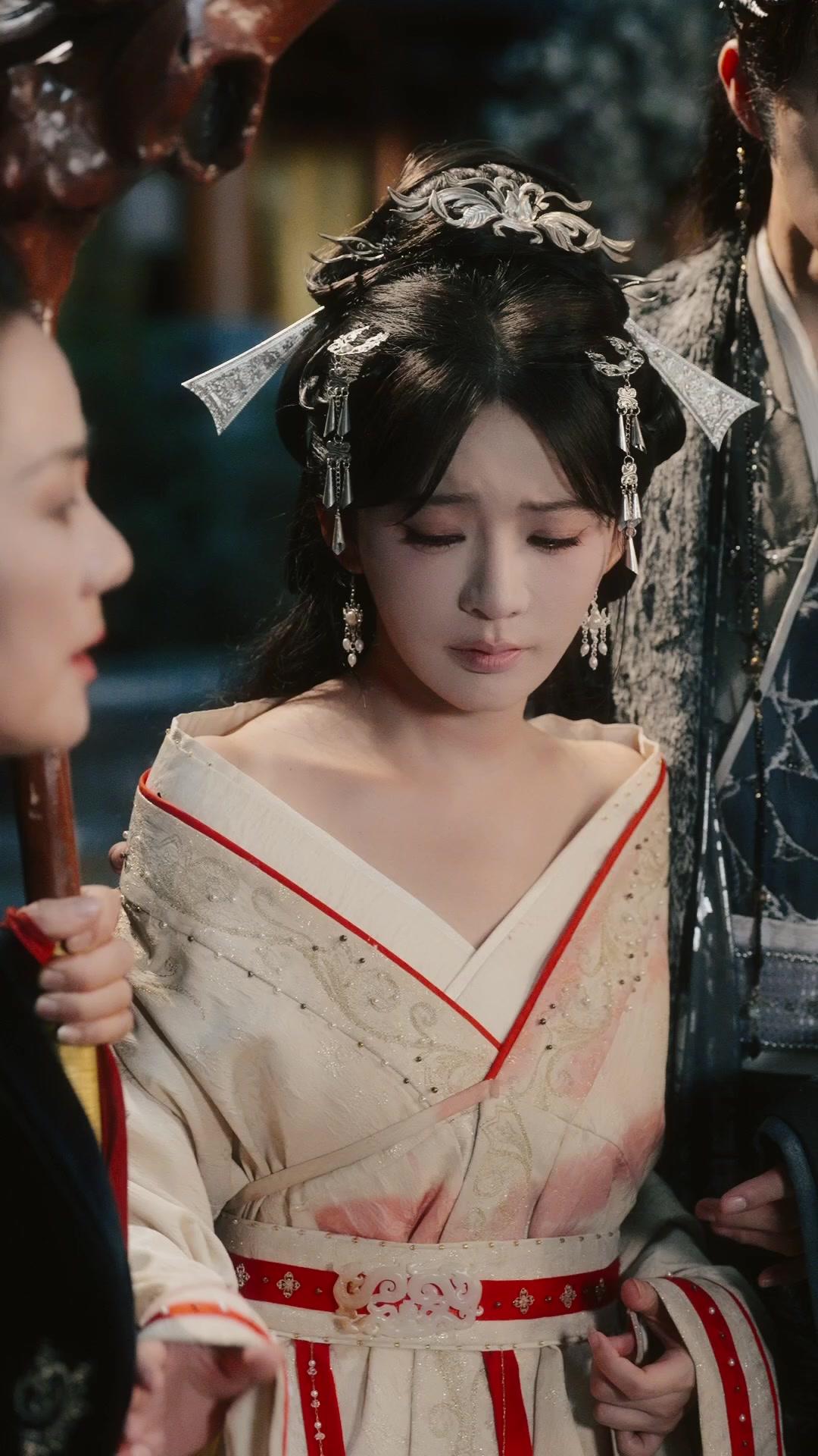 ¡Maté al emperador que levanté!