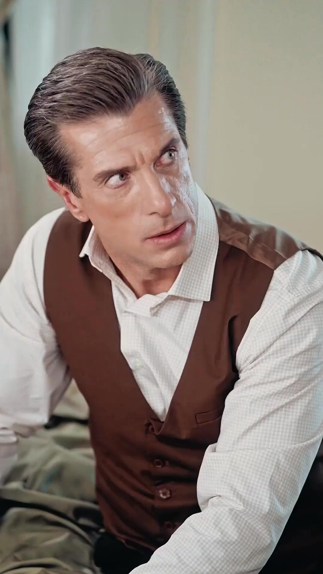 (Doblado) Entre mujeres nos ayudamos