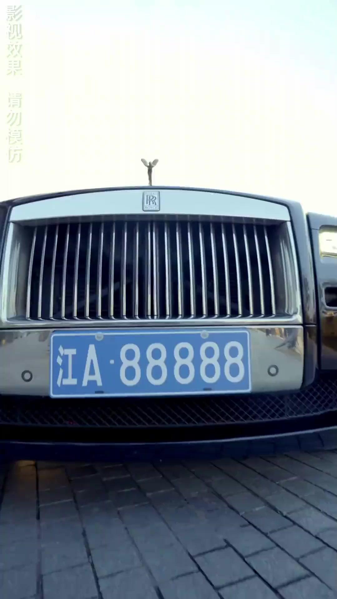 Il Segreto negli Occhi Ciechi​