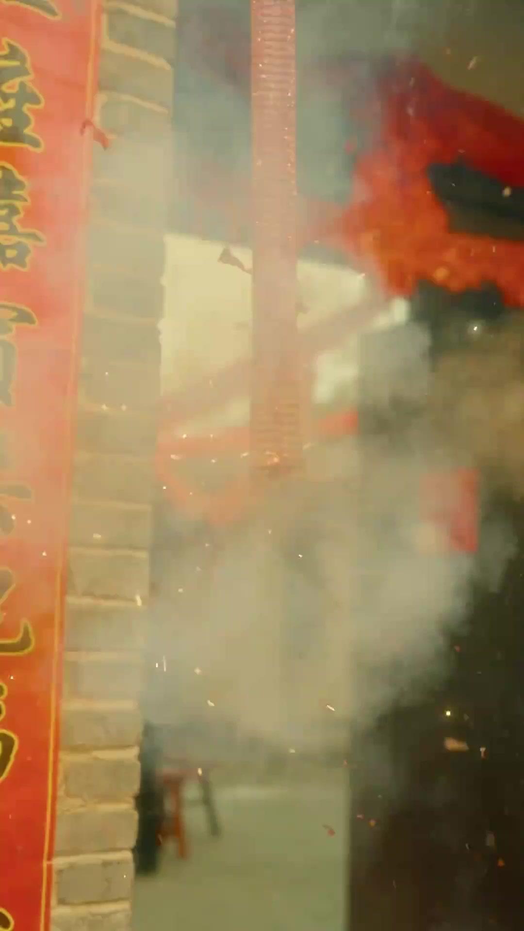 覺醒八零，廠長老公我不要了