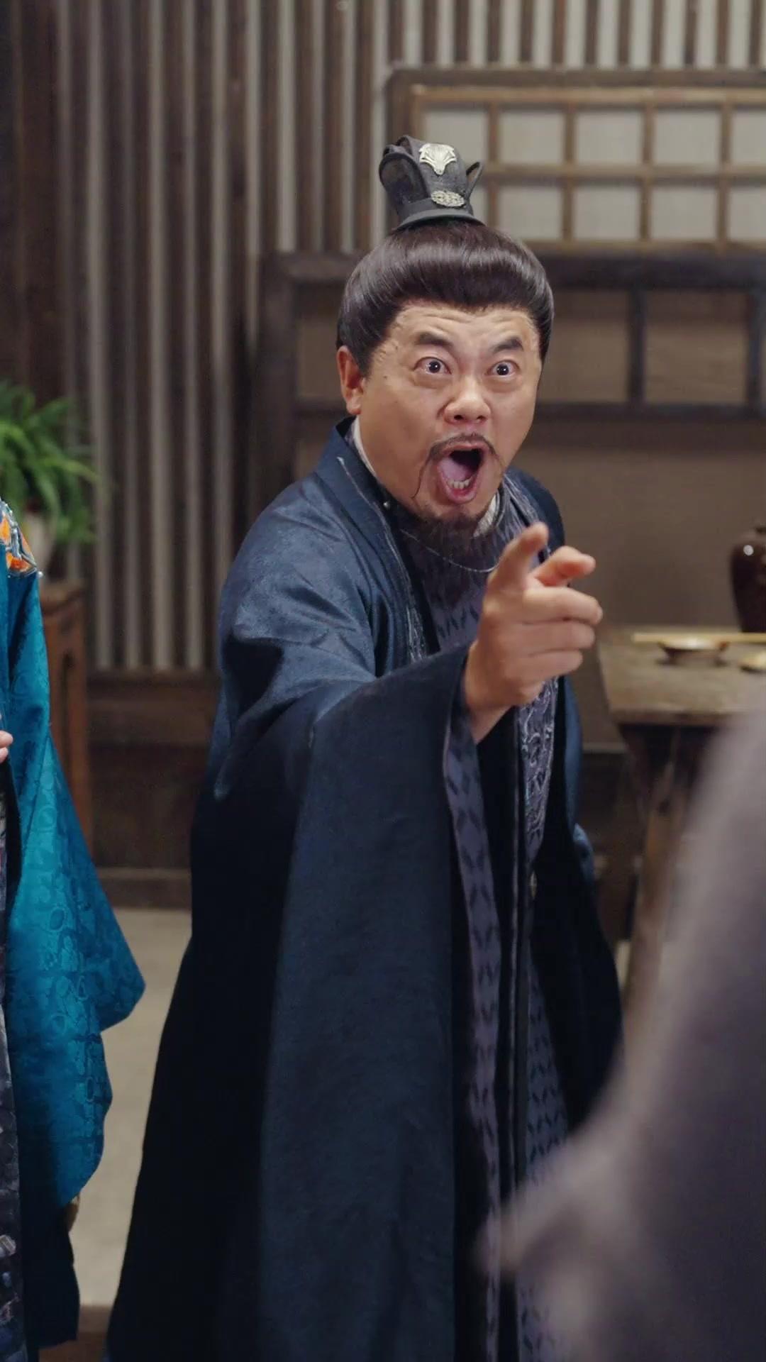 QUI EST LA VRAIE REINE ?