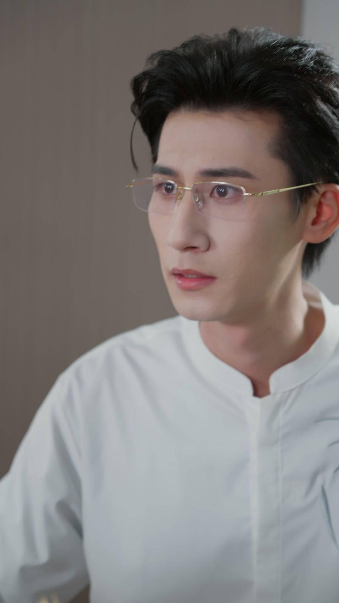 ADIEU L'IMPOSTEUR, BONJOUR MON DESTIN