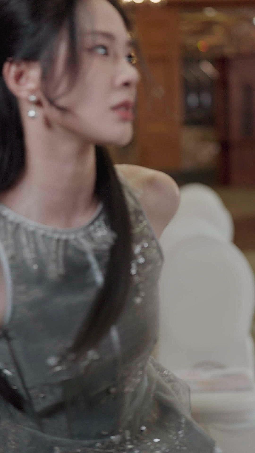 Lỡ Lầm Nơi Anh