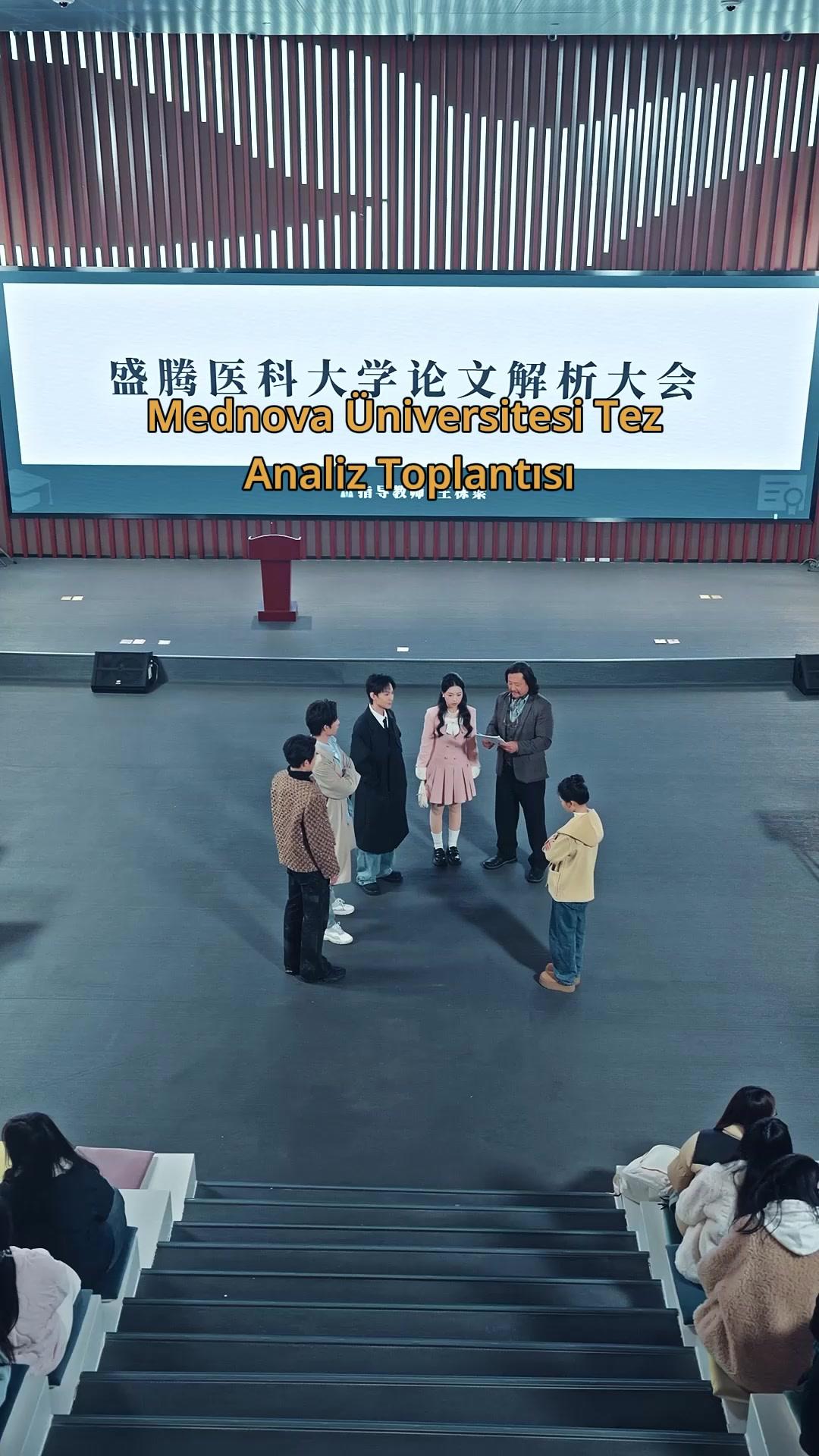 Soğukta Tek Başına Açan Çiçek