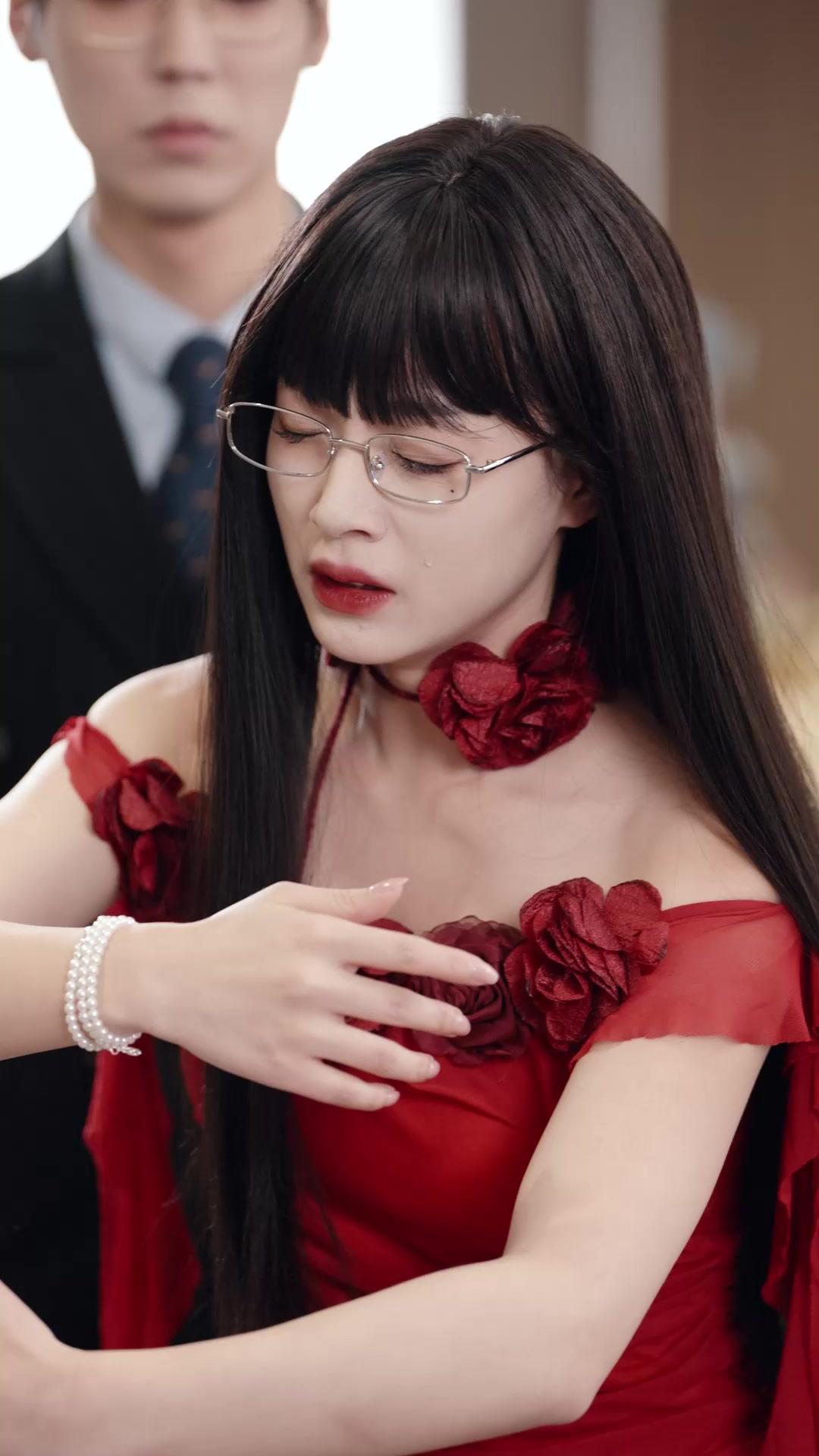 Don't Mess With the Genius Heiress