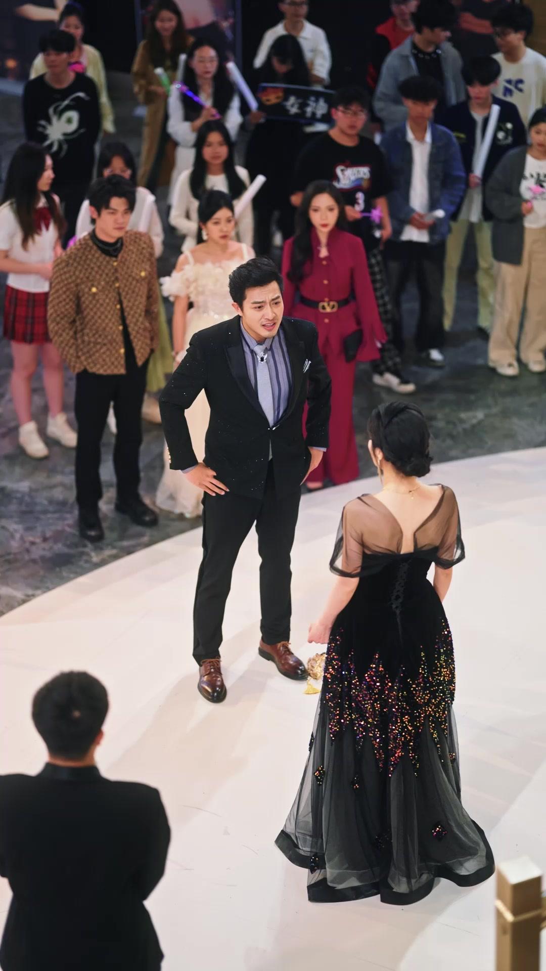 Mic in Hand, Ex on Knees