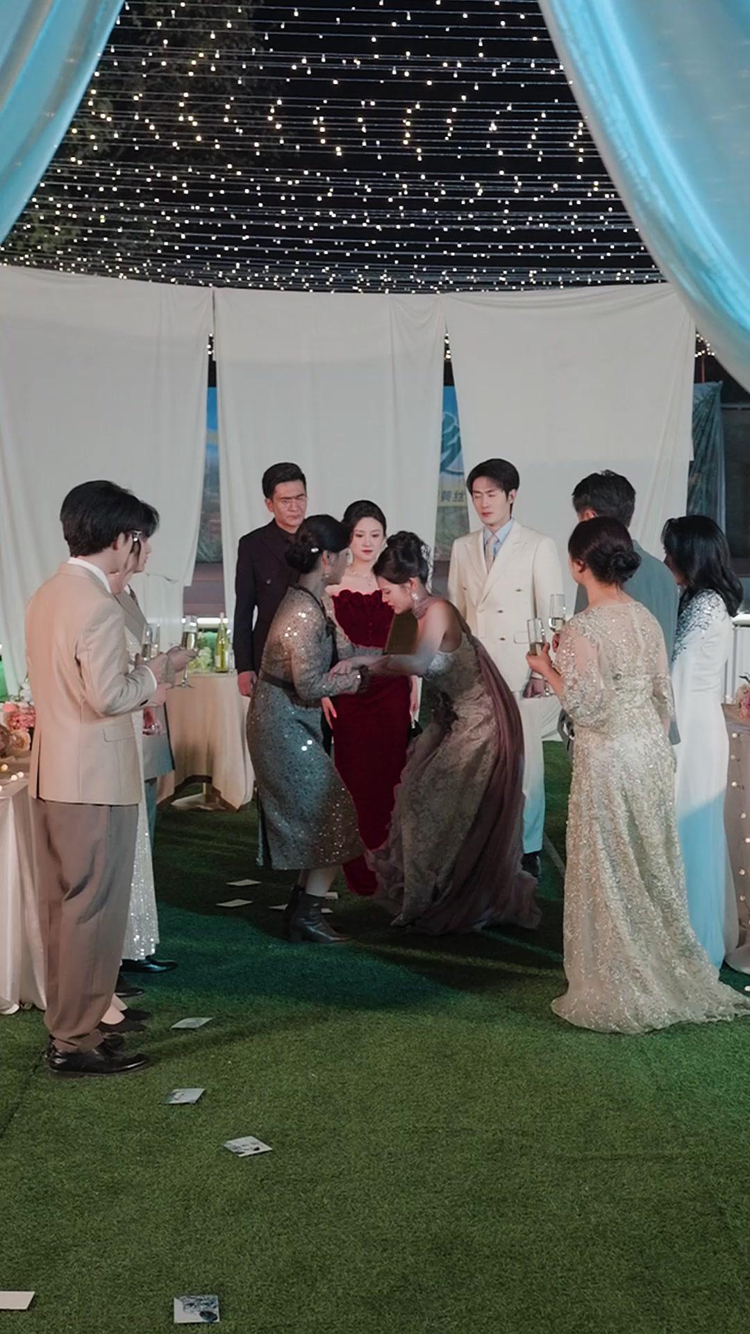 元嫁だけが味方～悪女に殺されかけた社長夫人～