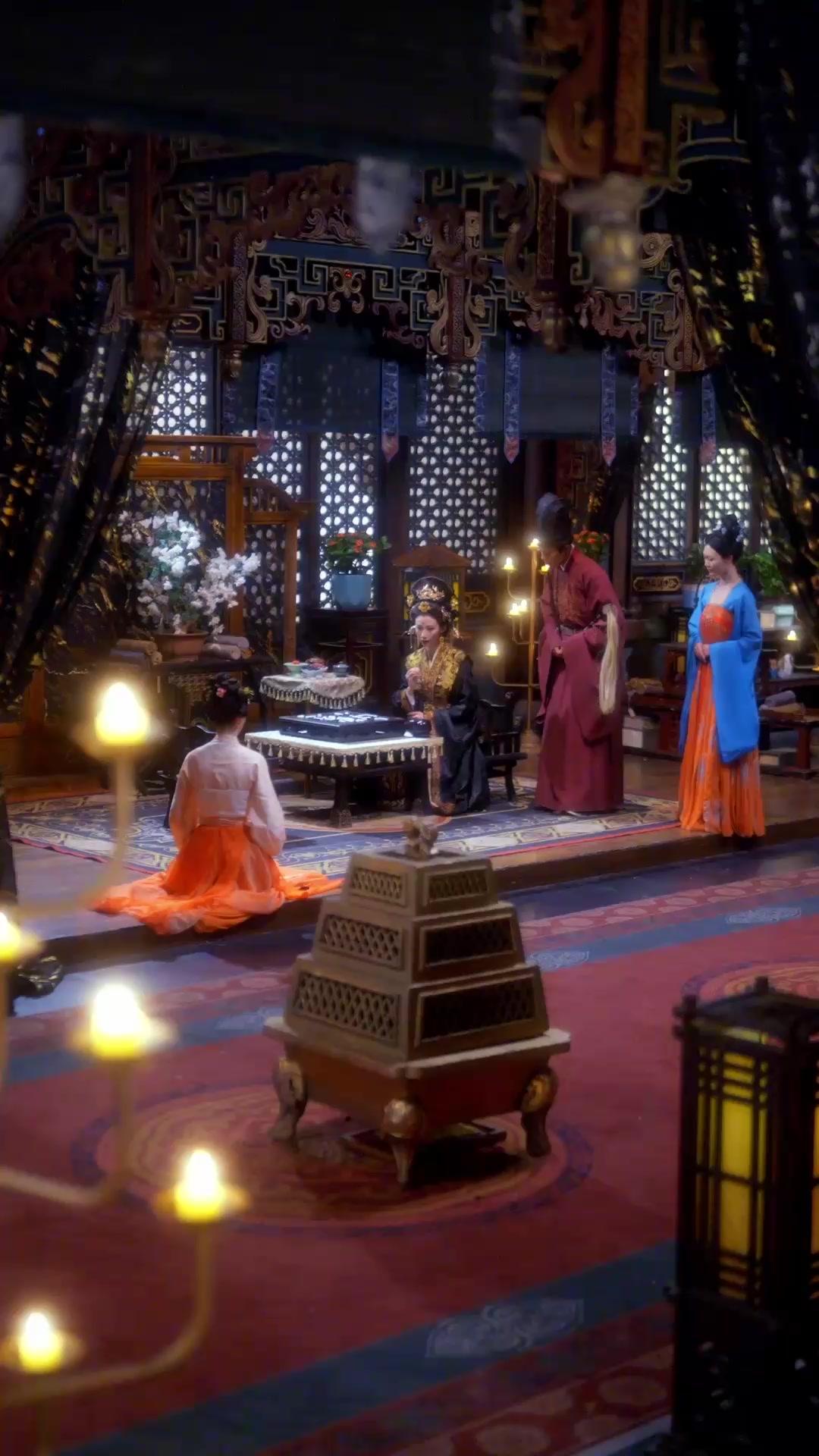 Sandiwara Kaisar Palsu