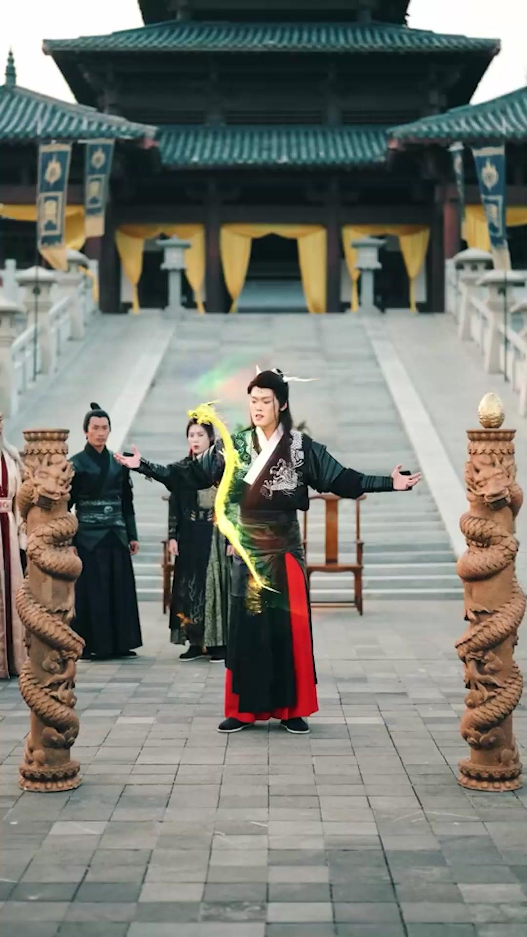 Anakku Naga Emas Yang Terhormat!