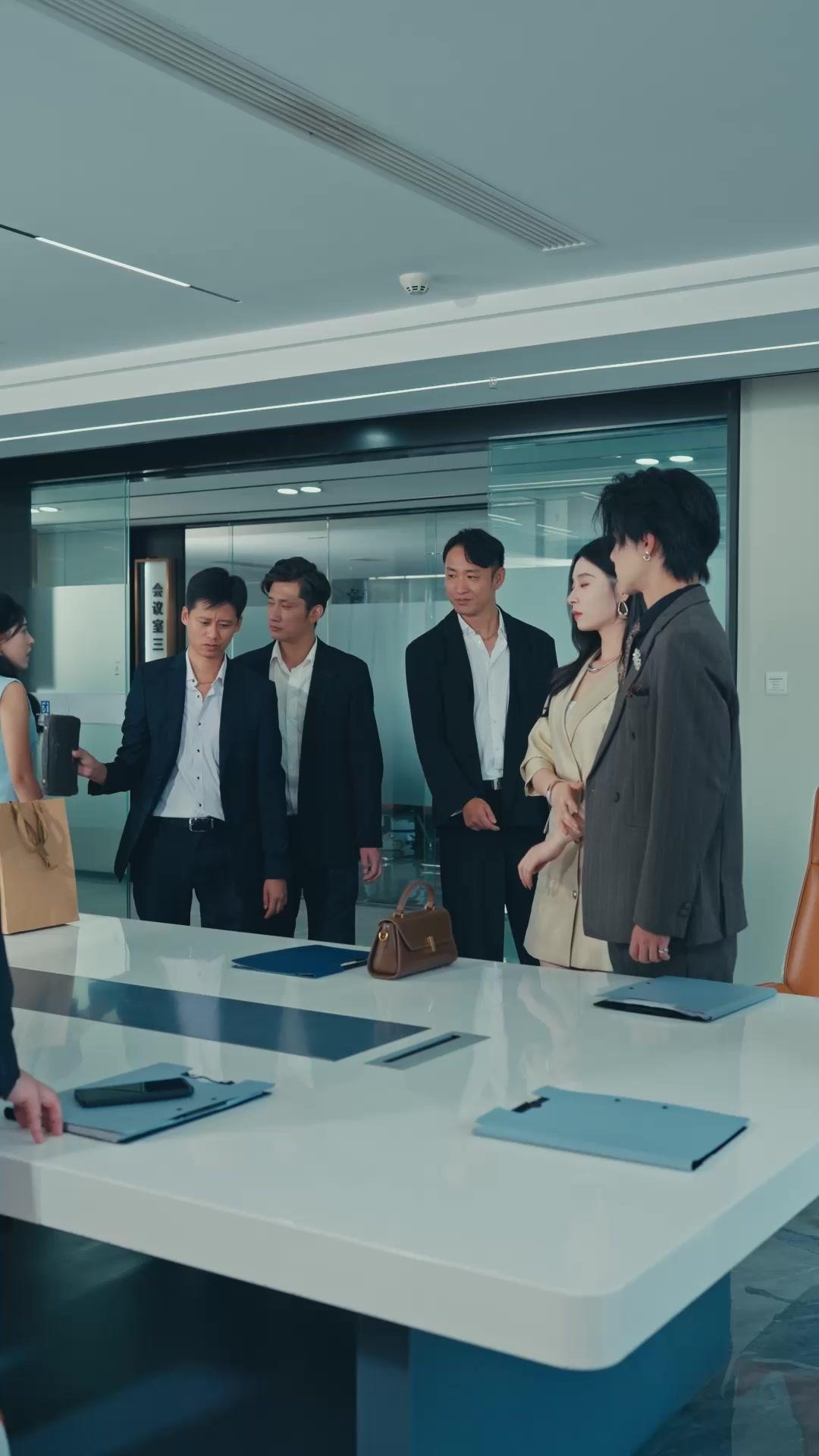 Saat Dia Pergi, Segalanya Hancur