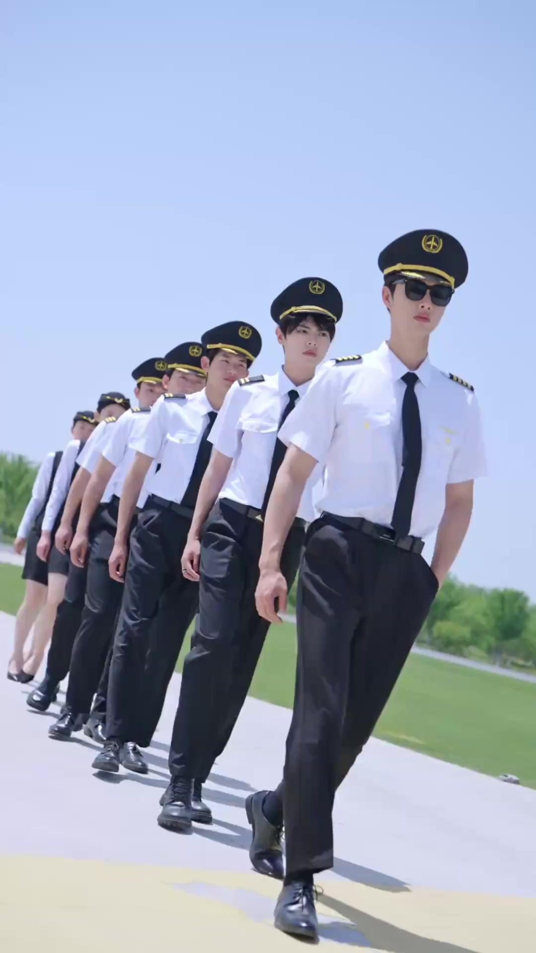 Cinta Petani Cantik dan Pilot Ulung