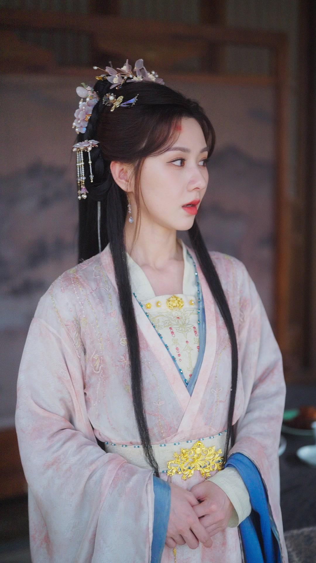 Malam Itu Bersama Sang Adipati