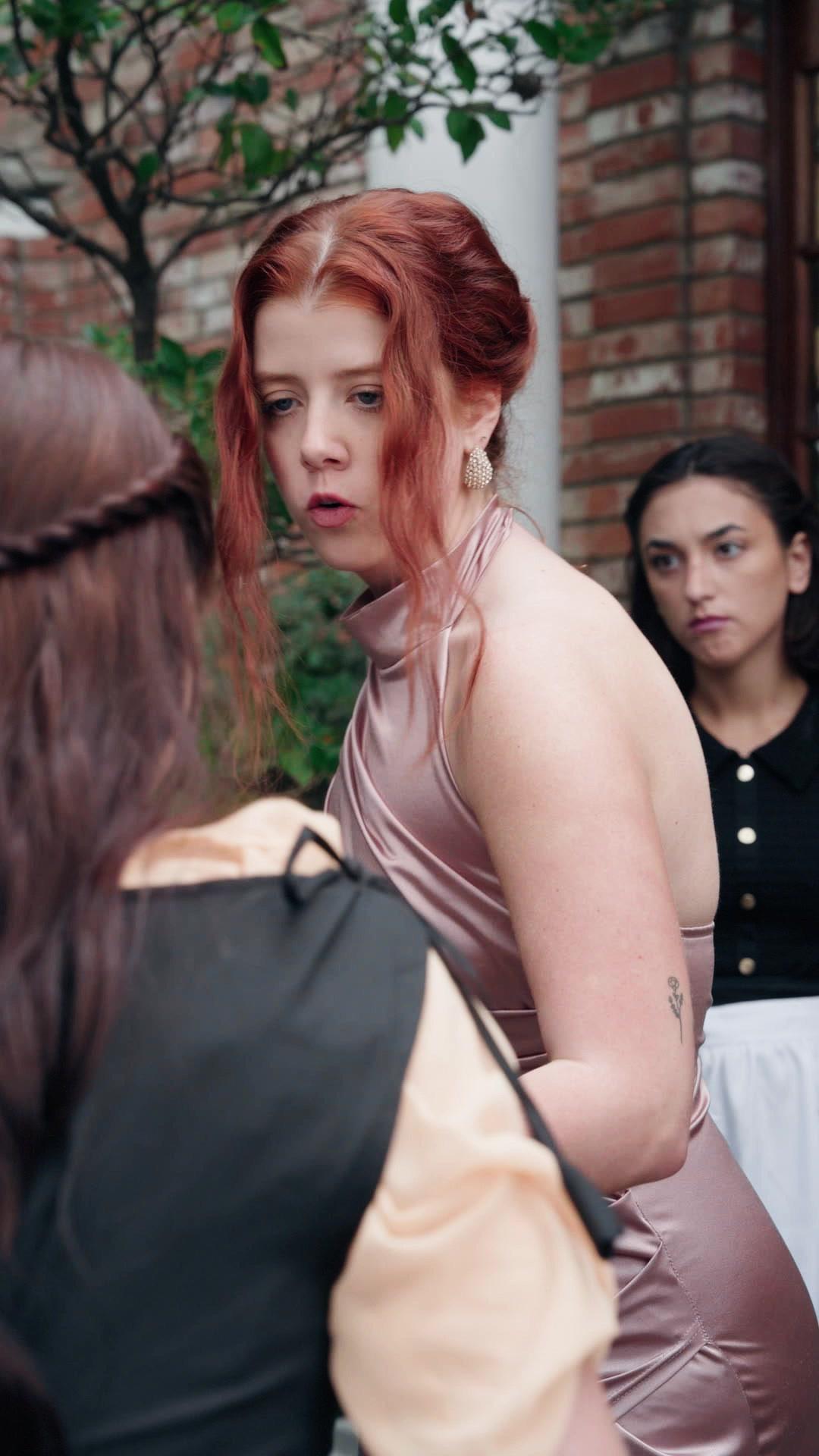 Con el mafioso que rechazaste