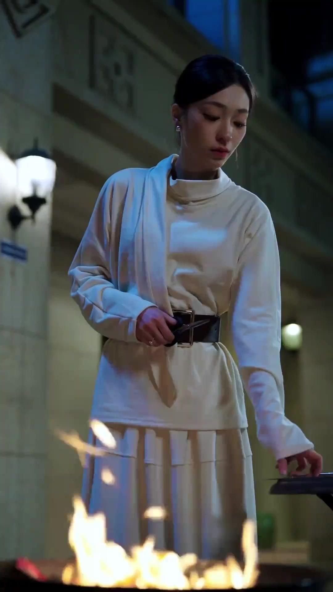 인연 끝에 서 있는 우리