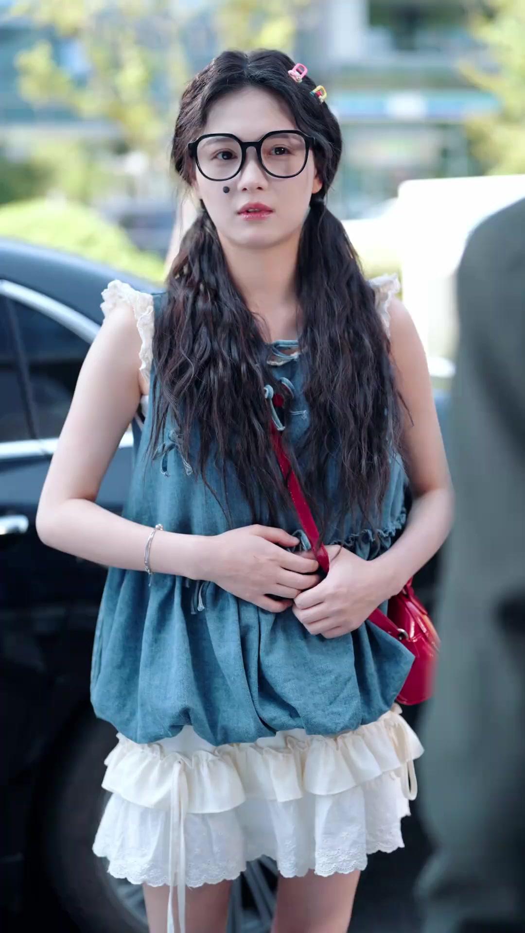 La Contadina Finta e i Tre Boss Innamorati