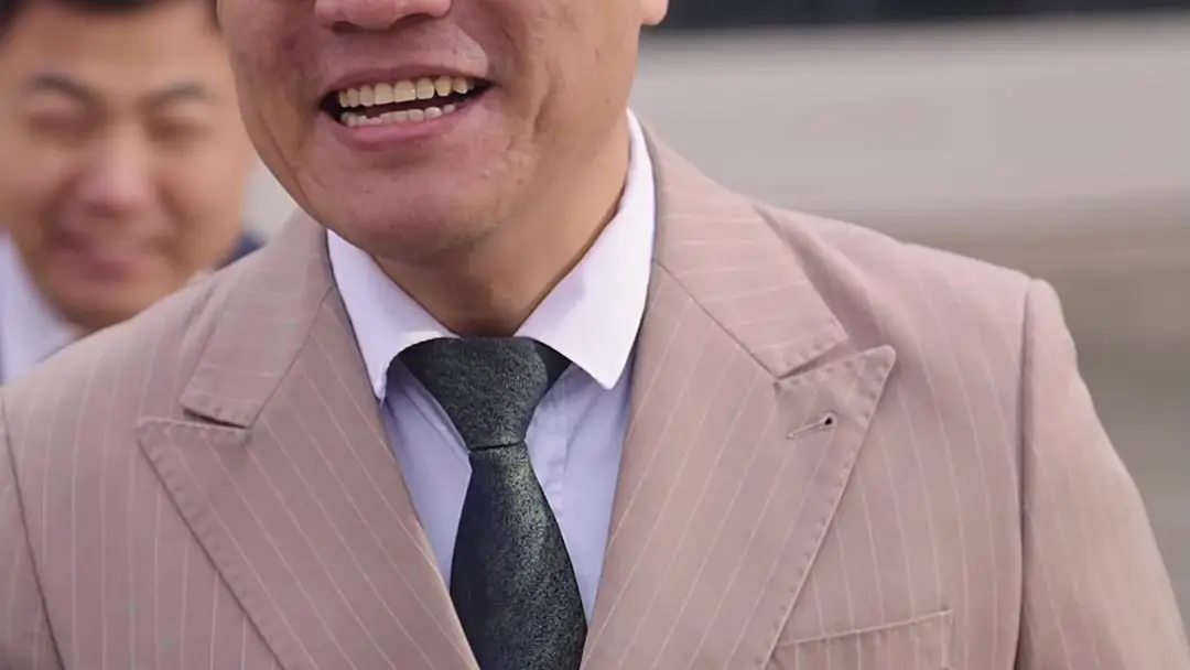 Cinderella's Sweet Revenge: When the Courtyard Breathed Fire