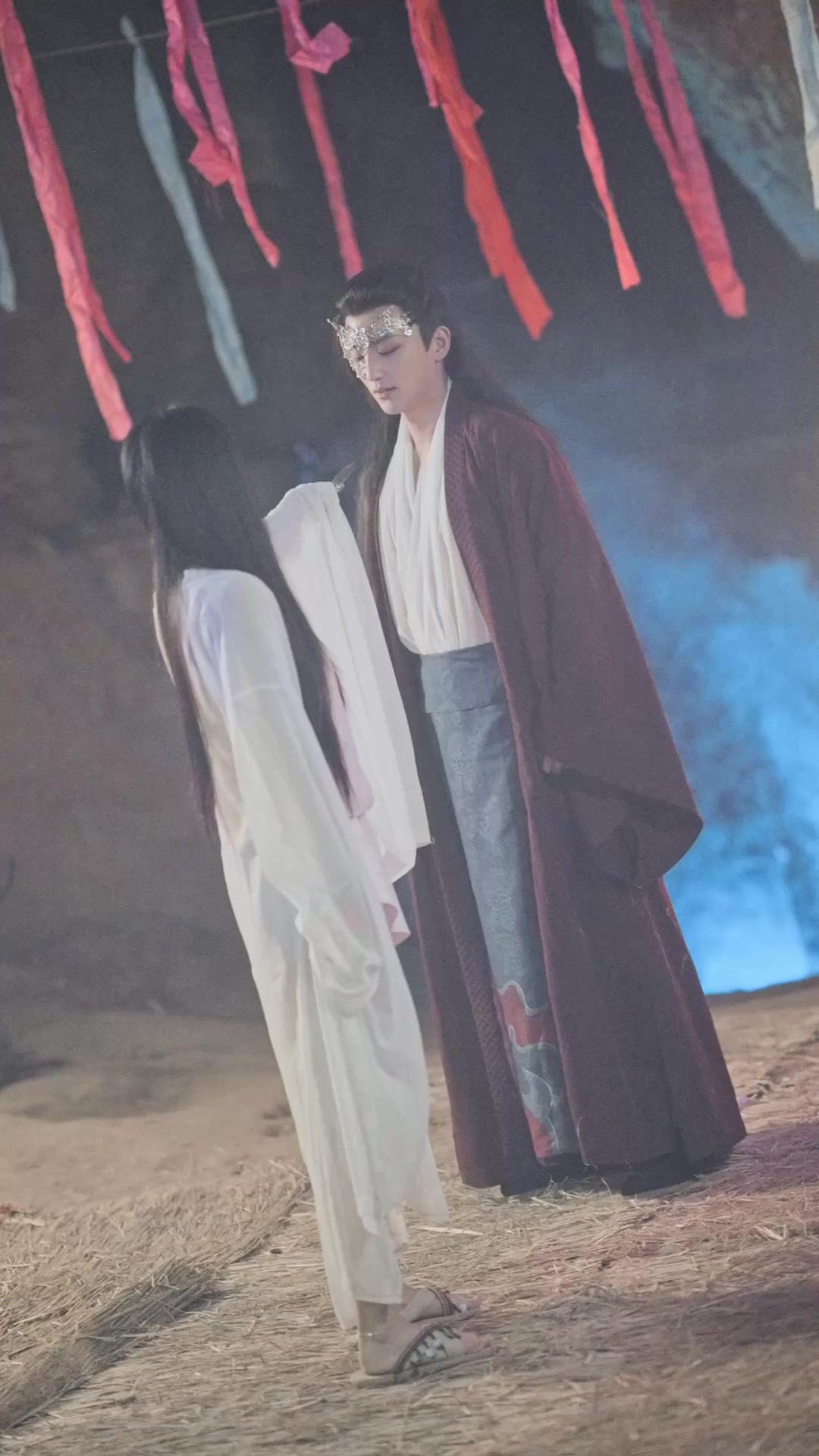 FLEUR DÉCHUE, ÂME EN COLÈRE