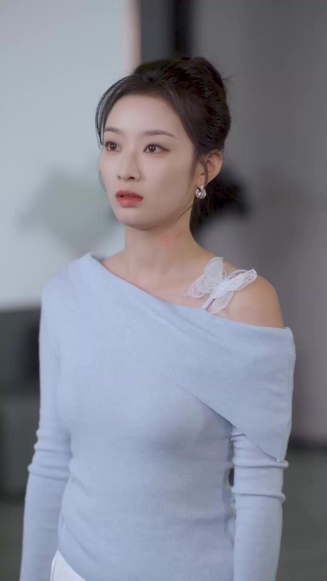 You Can’t Run, My Gold-Digger