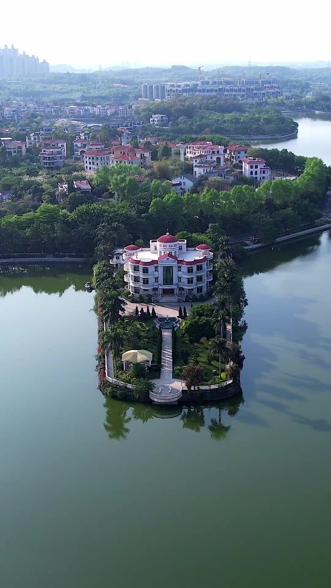 The Distance Between Cloud And Sea